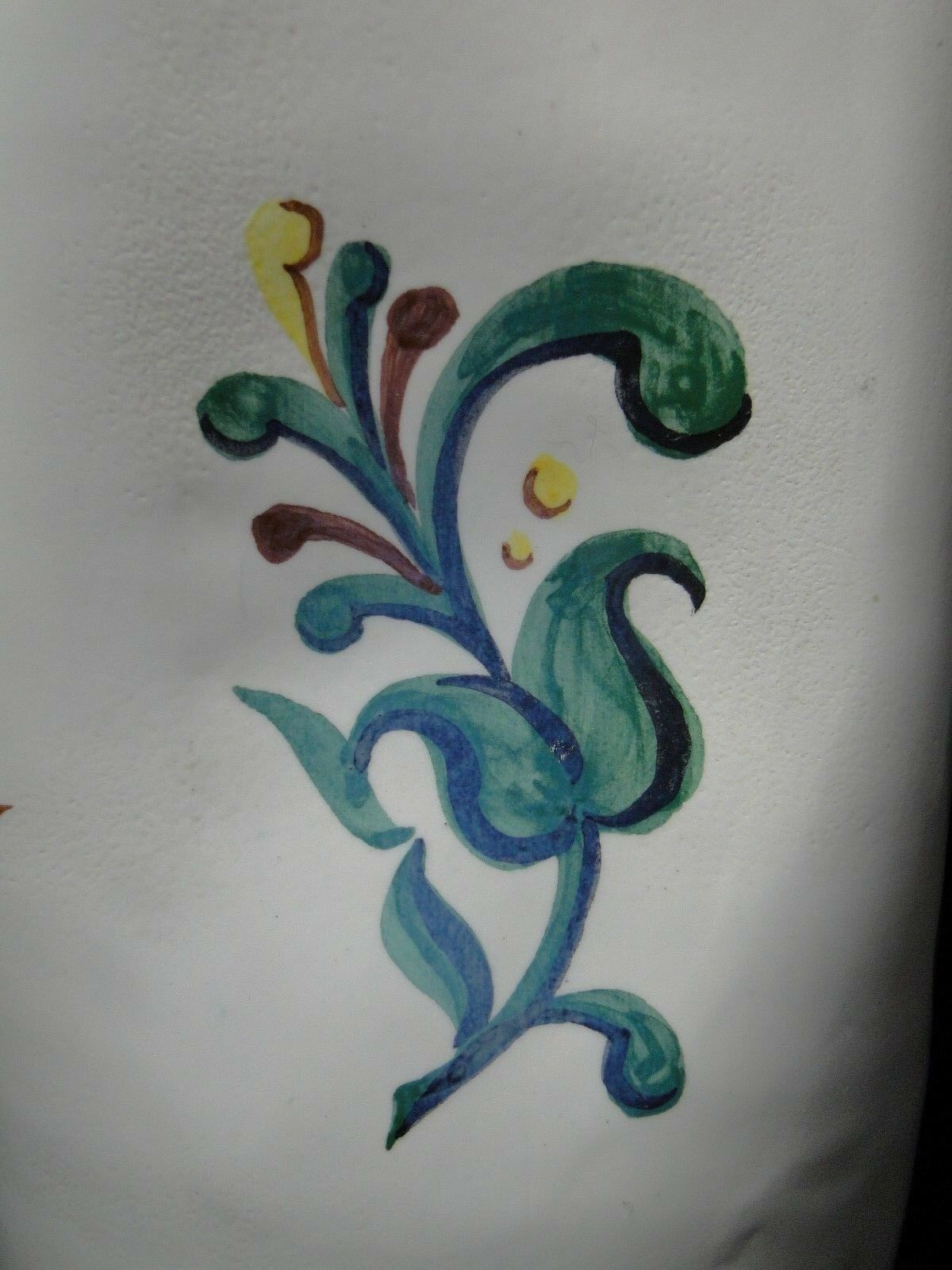 Cerart Monaco vase n° 947 with bird decoration