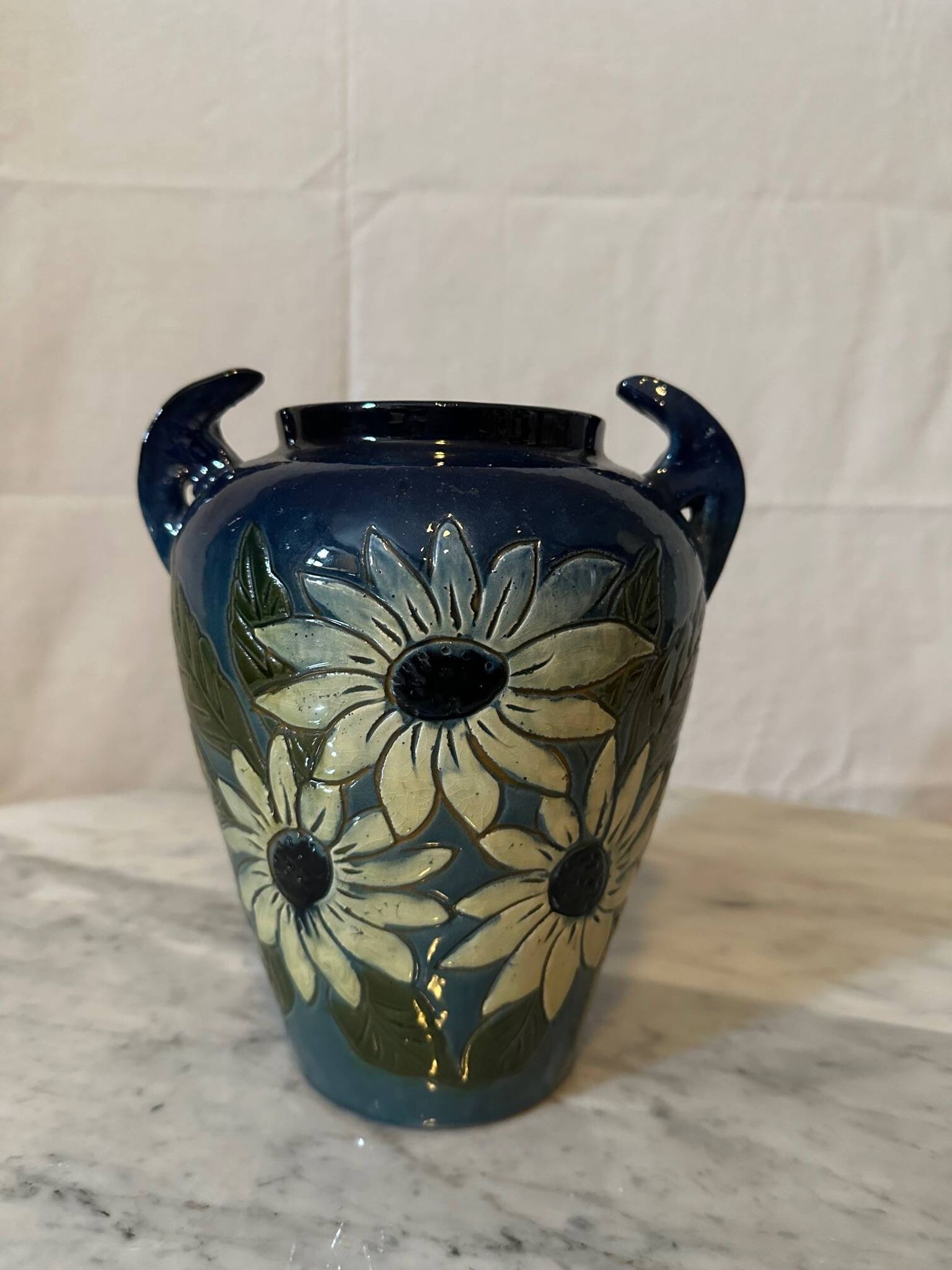 Vase en terre cuite vernissée