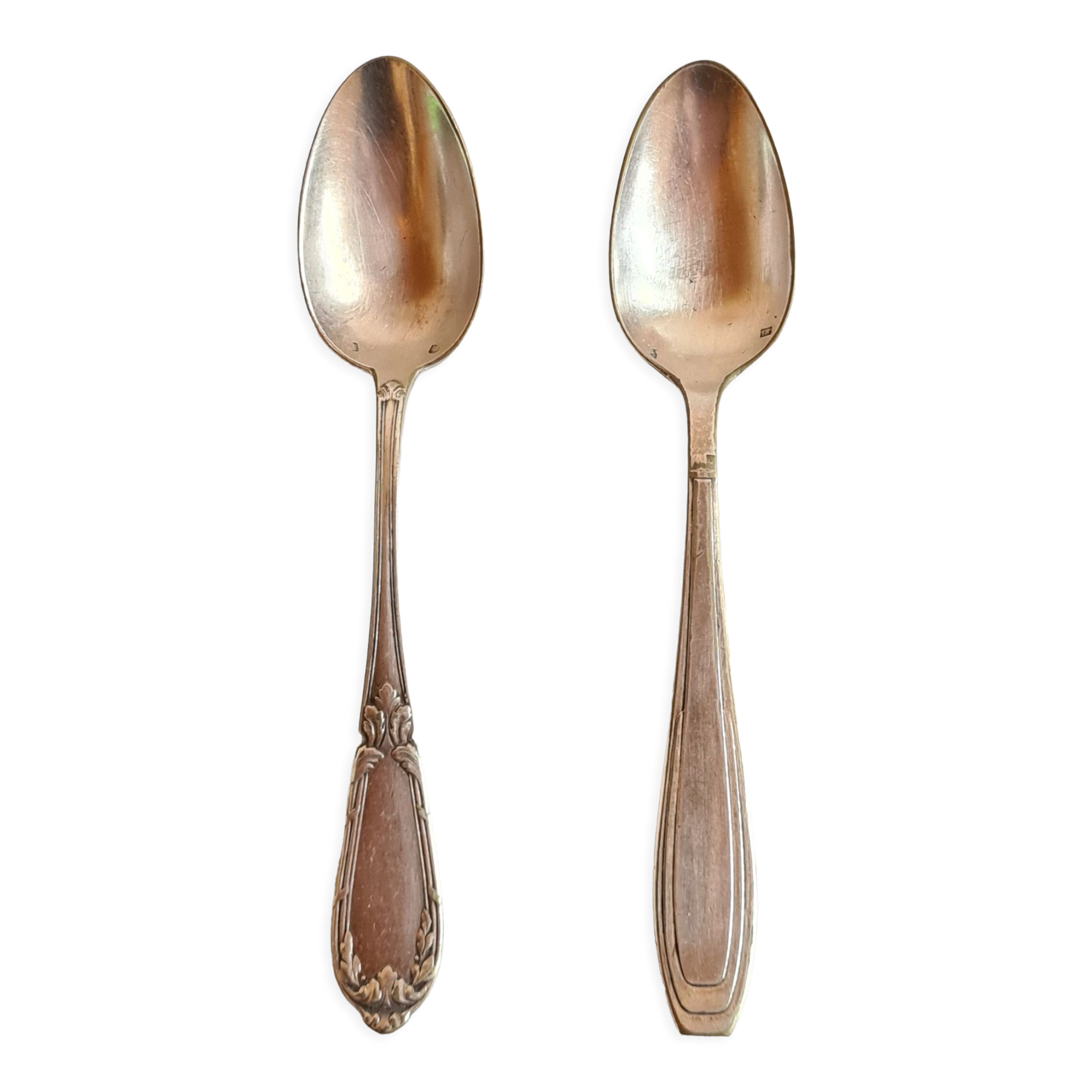 Lot 2 small silver spoons punched