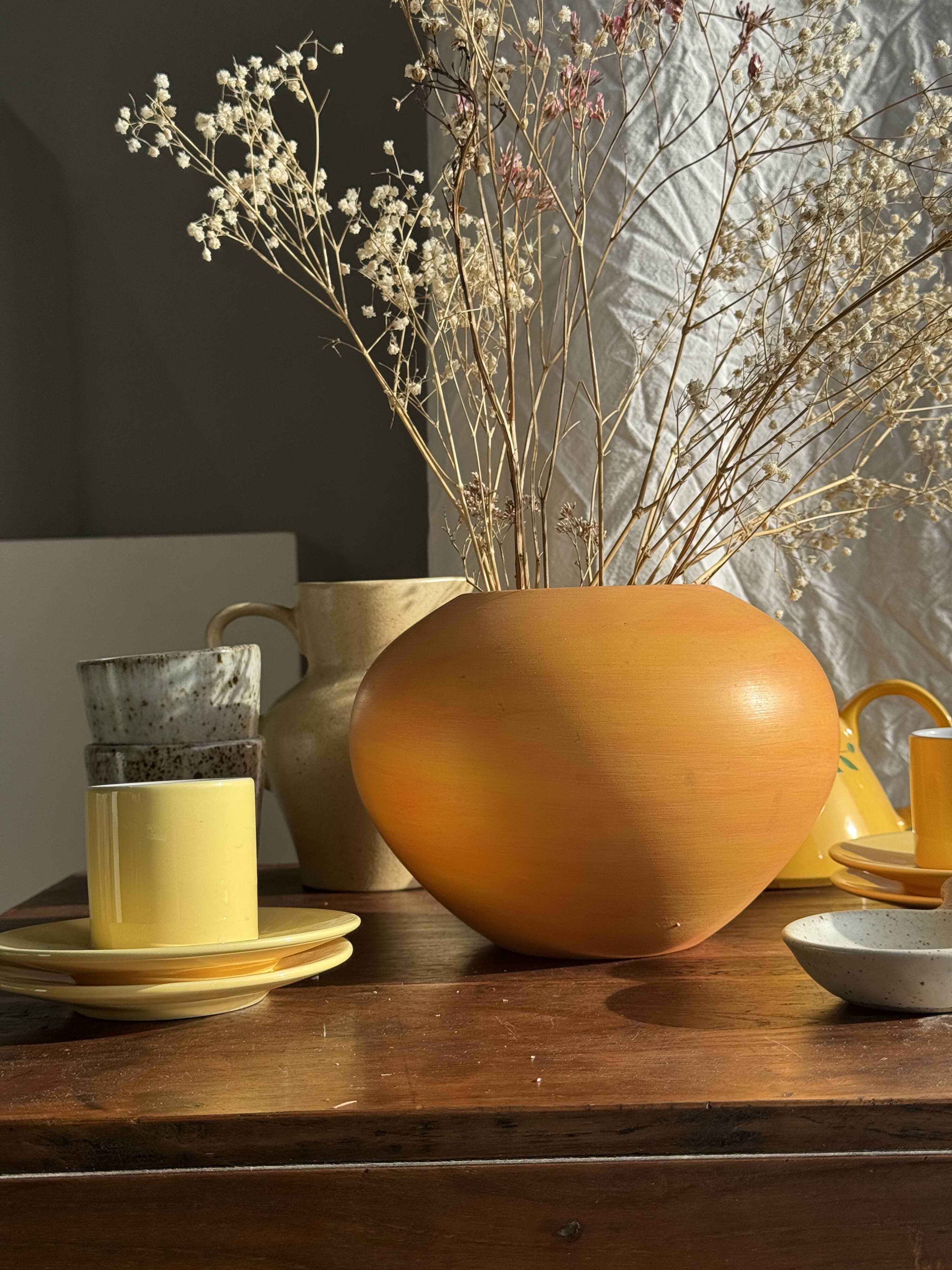 Orange ball vase from the 90s, H15 D20