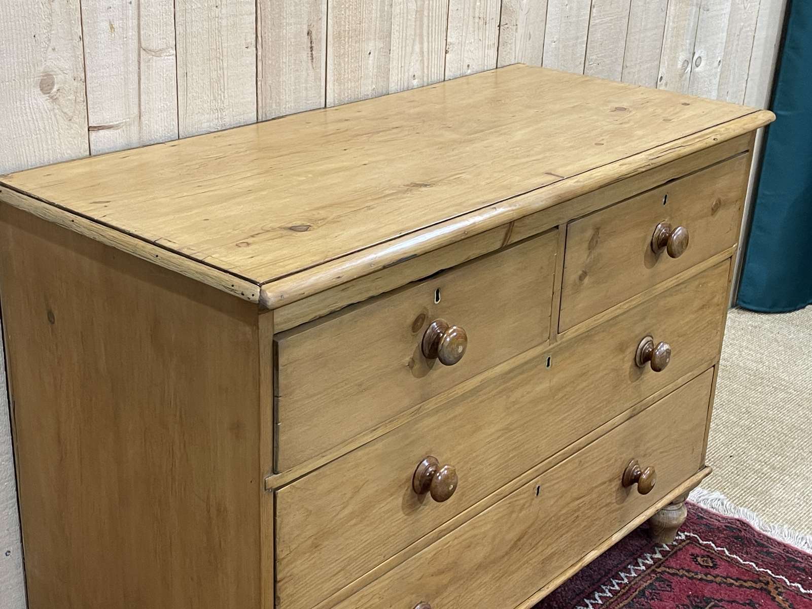 Victorian chest of drawers in nineteenth century fir