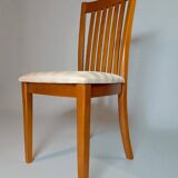 Set of 6 beechwood chairs