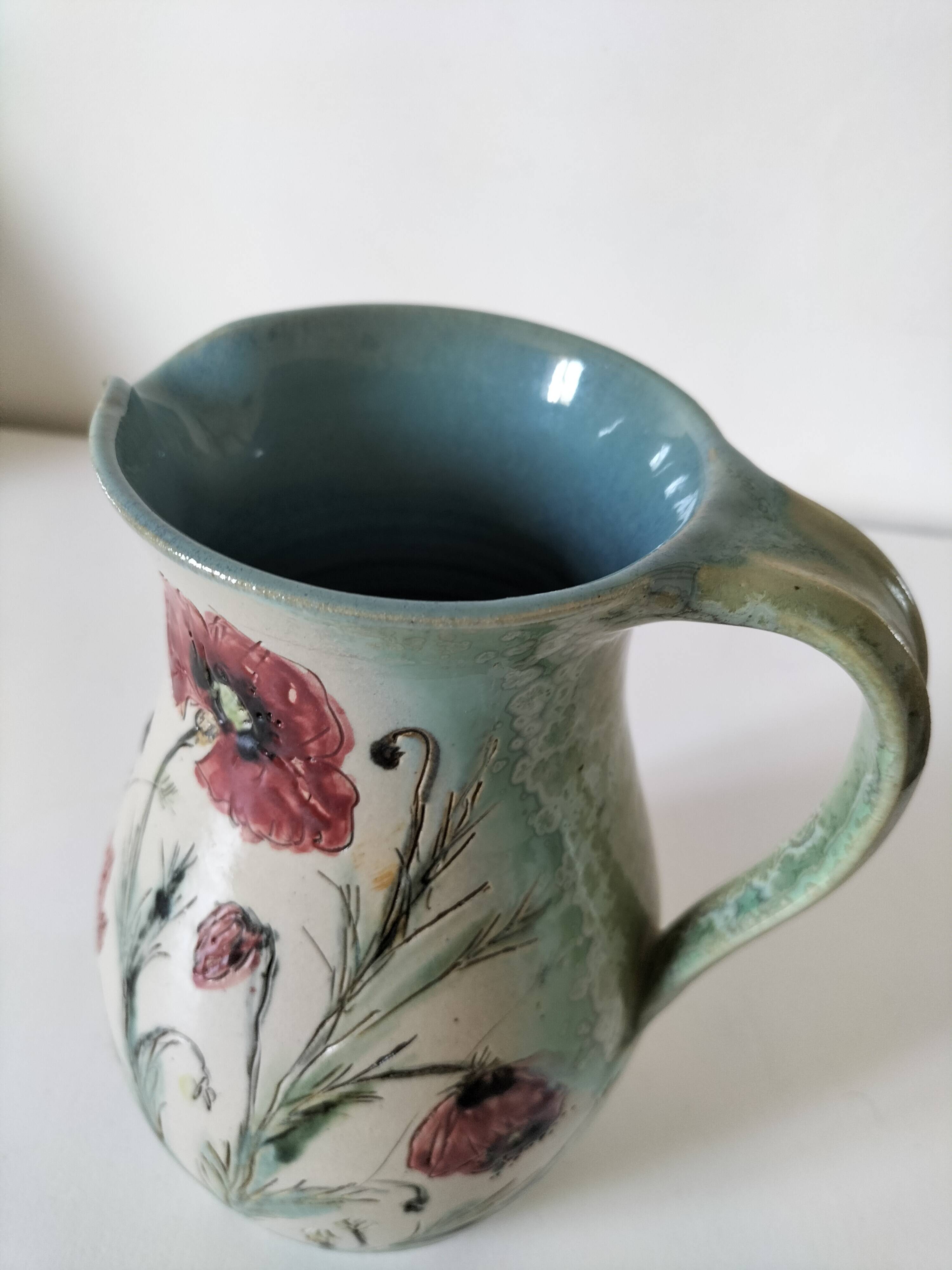Stoneware pitcher with poppy decoration – Laurence Petit – Atelier de Prusly
