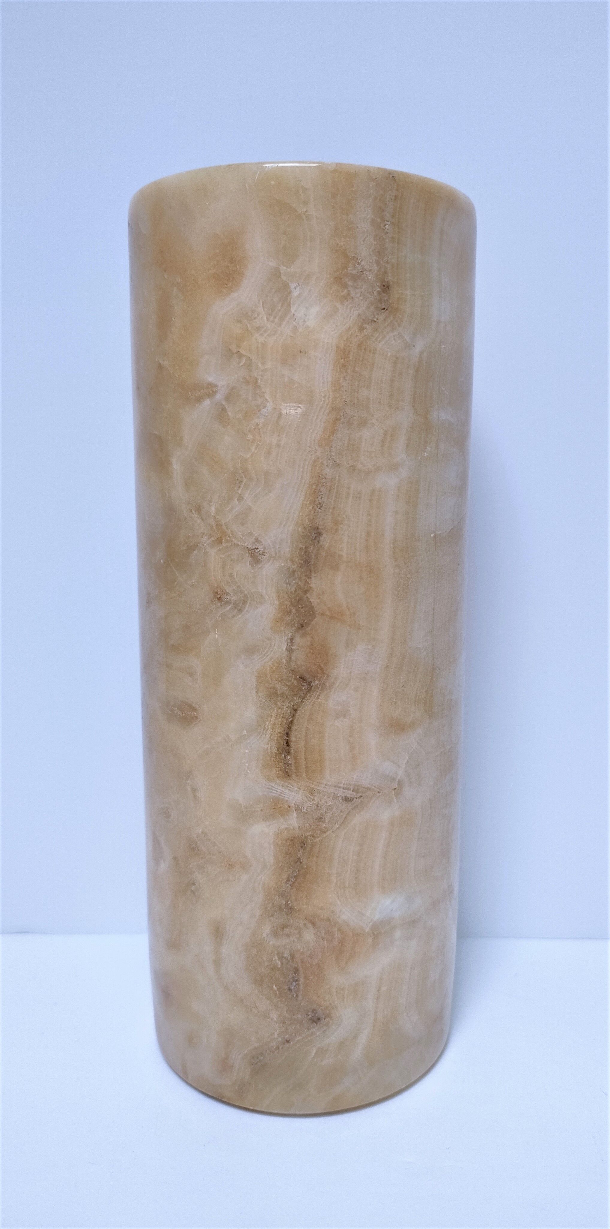 Onyx roll vase design from the 70s