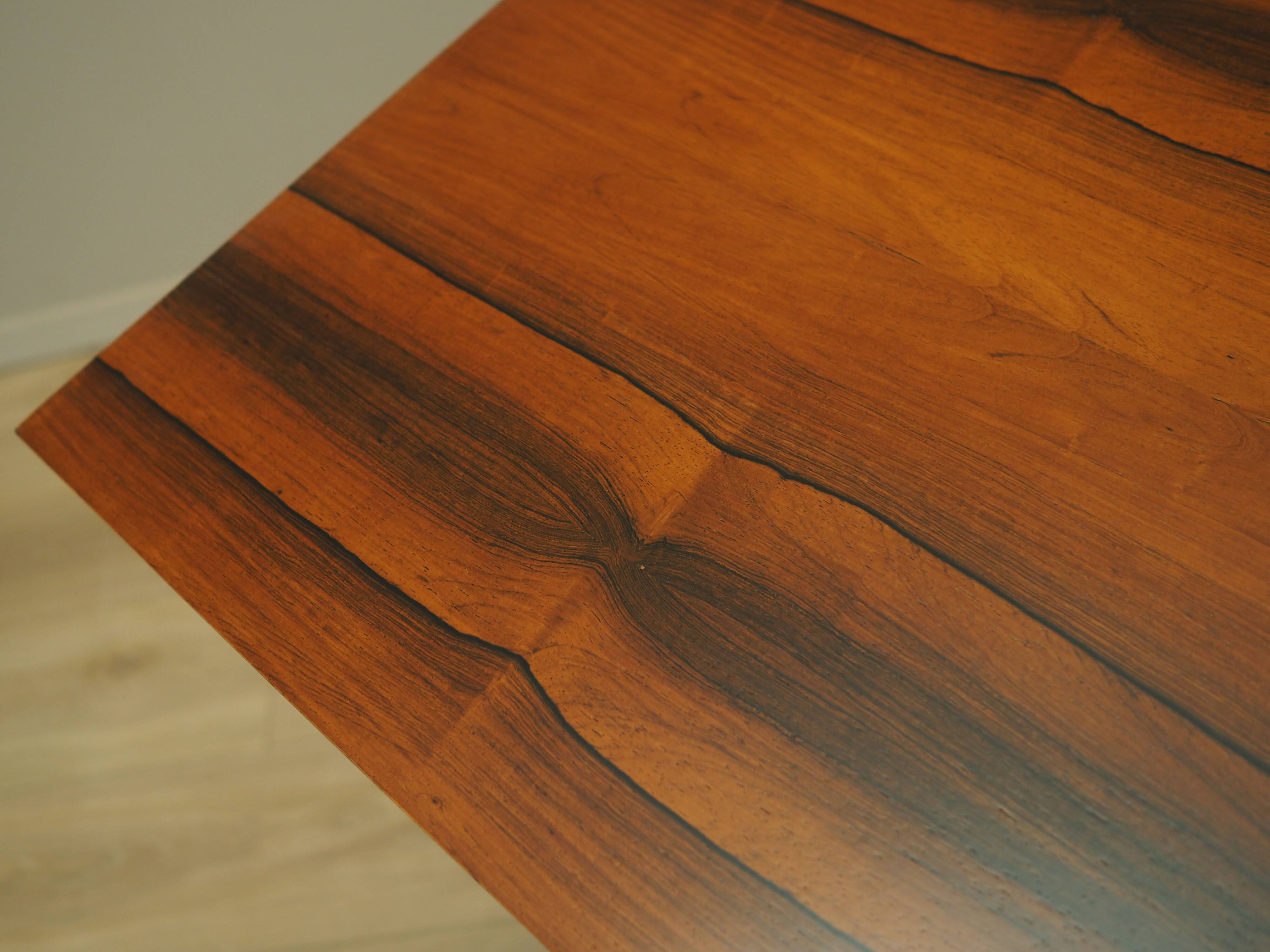 Rosewood table, Danish design, 1970s, production: Denmark