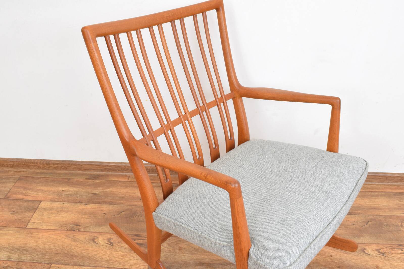 Oak ML33 Rocking Chair by Hans J. Wegner for A/S Mikael Laursen, 1950s