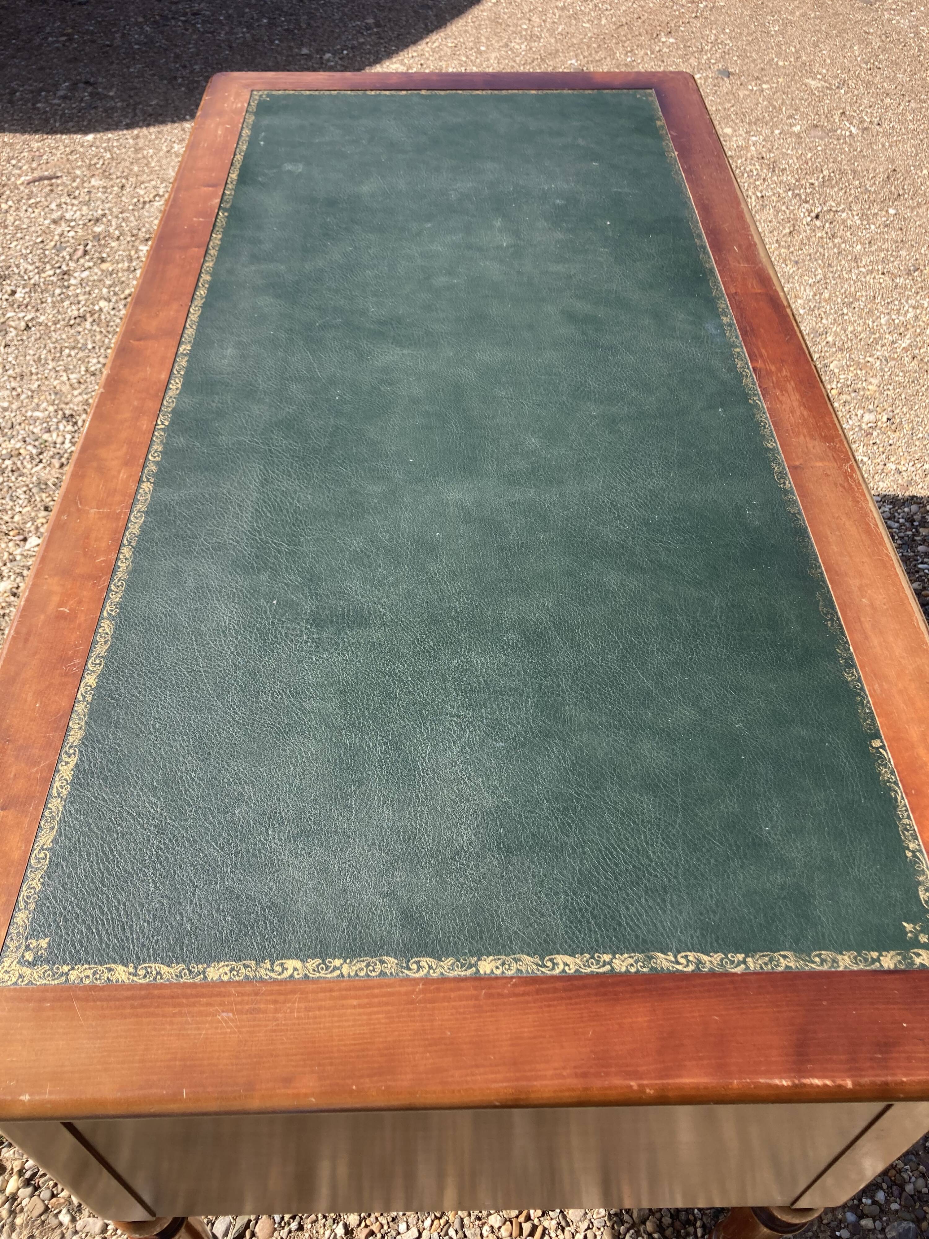 Louis Philippe Office