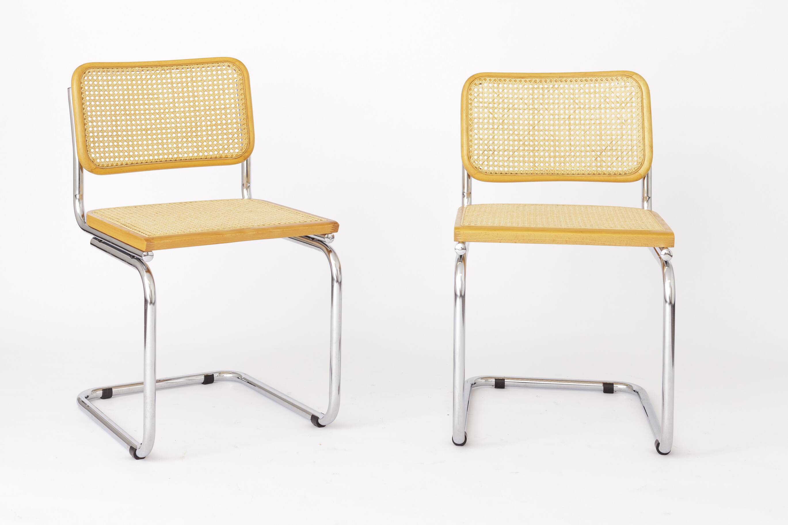 2 Cantilever Chair 1990s Vintage - Italy Design