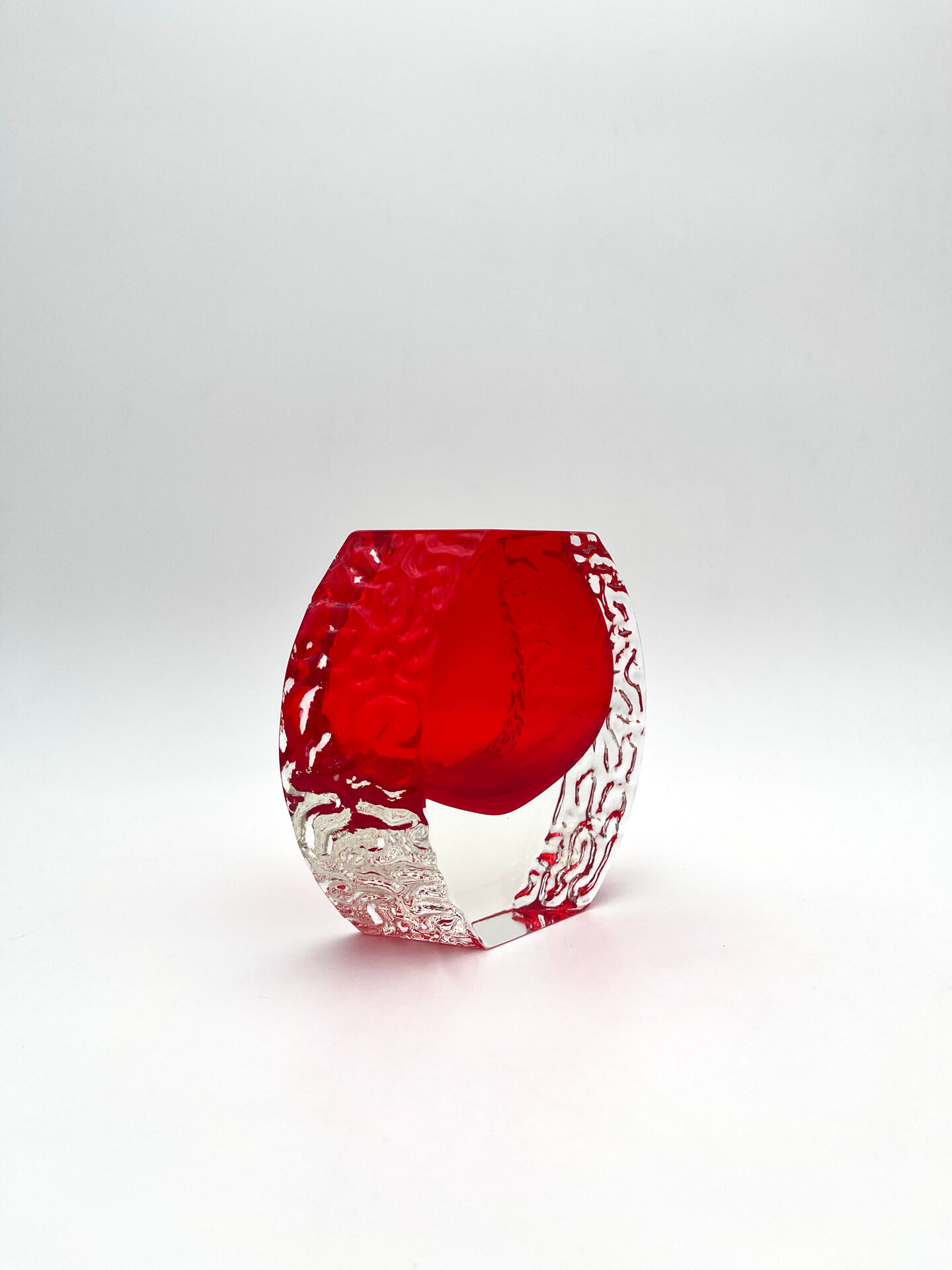 Mandruzzato Murano Vase Sommerso Red Textured Labelled 70s Design
