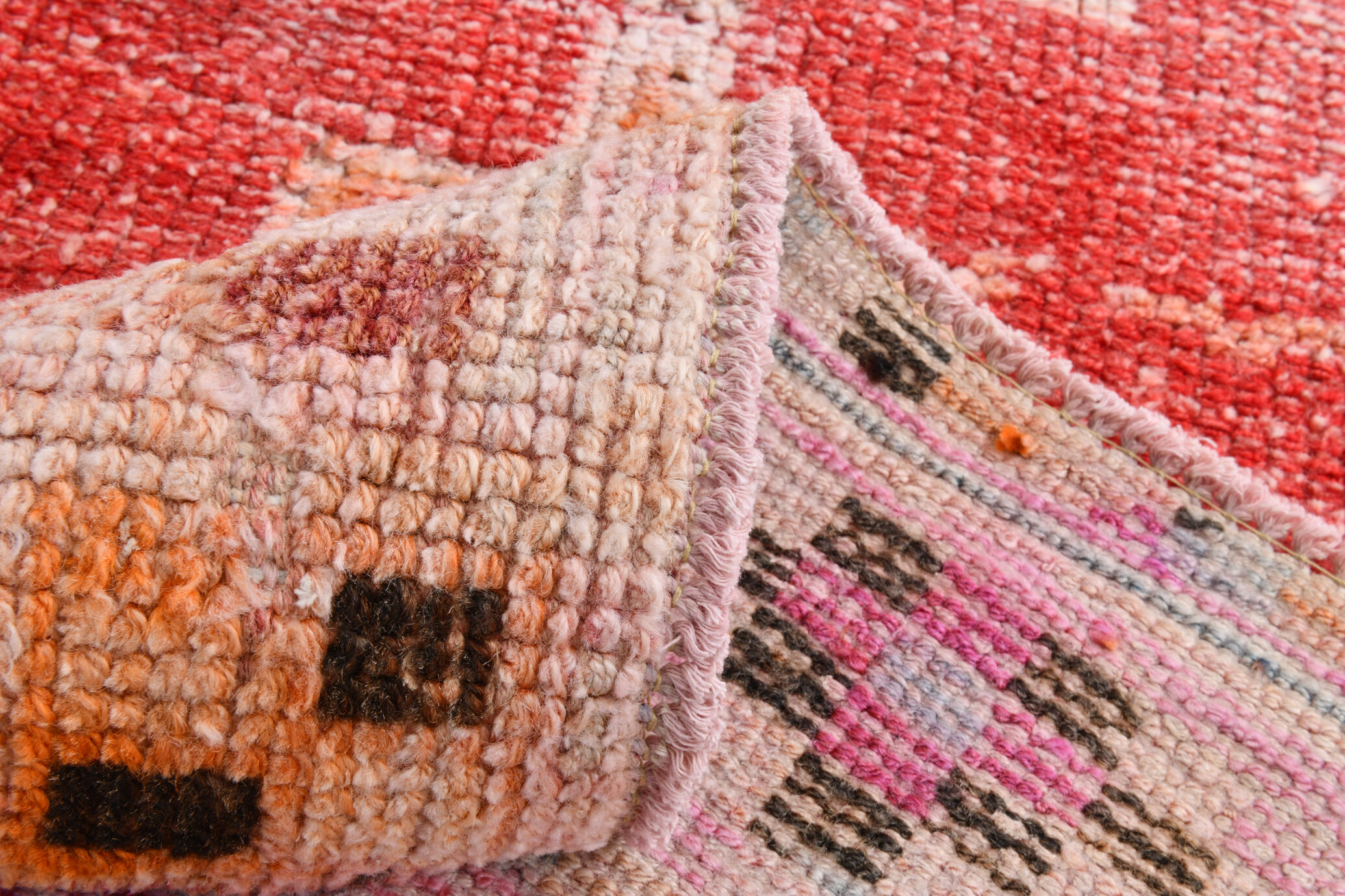 2x10 Pink & Red Classic Runner Rug,76x299Cm