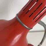 Lampe de bureau en métal rouge par Veneta Lumi, Italie 1960