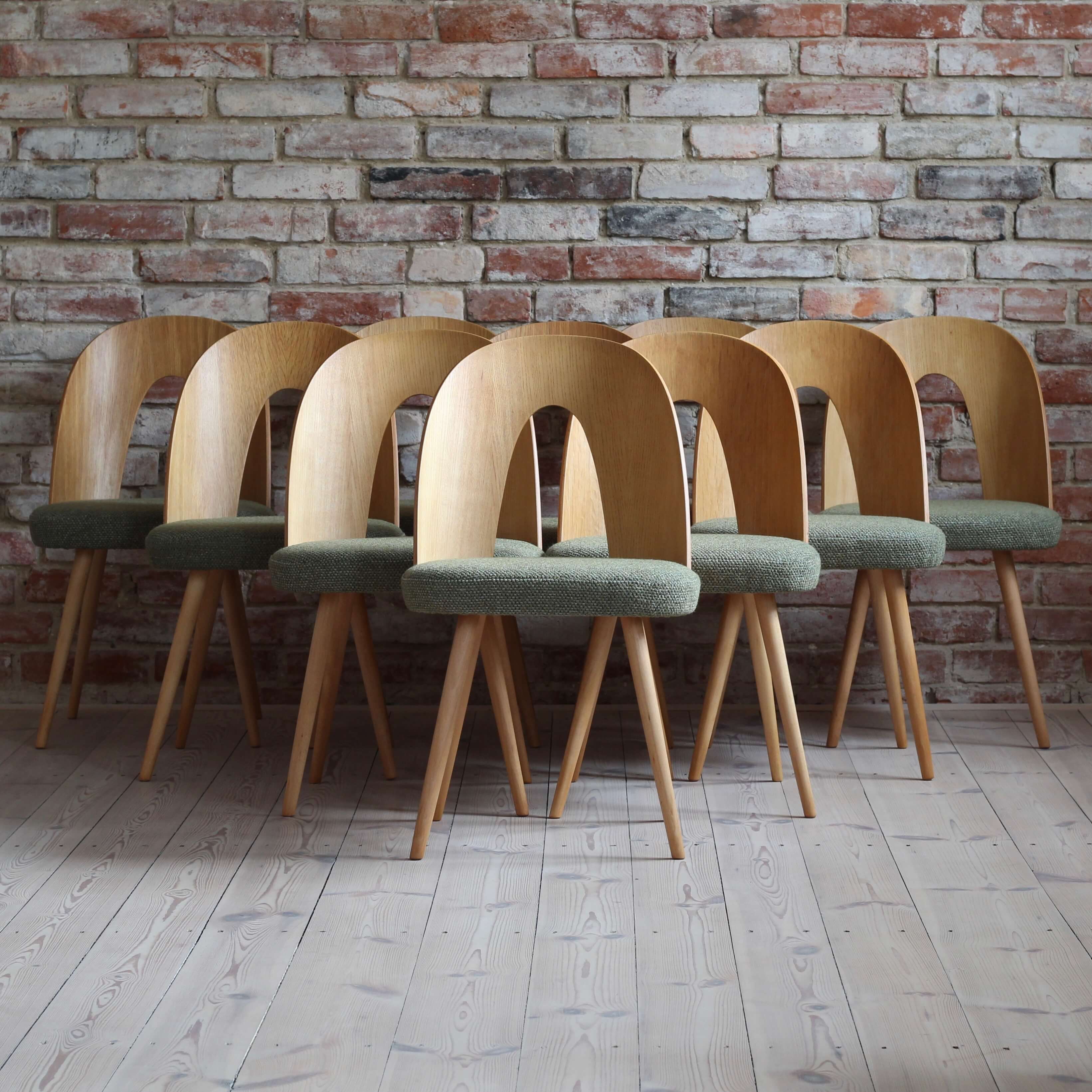 Ensemble de 6 chaises de salle à manger par Antonin Šuman