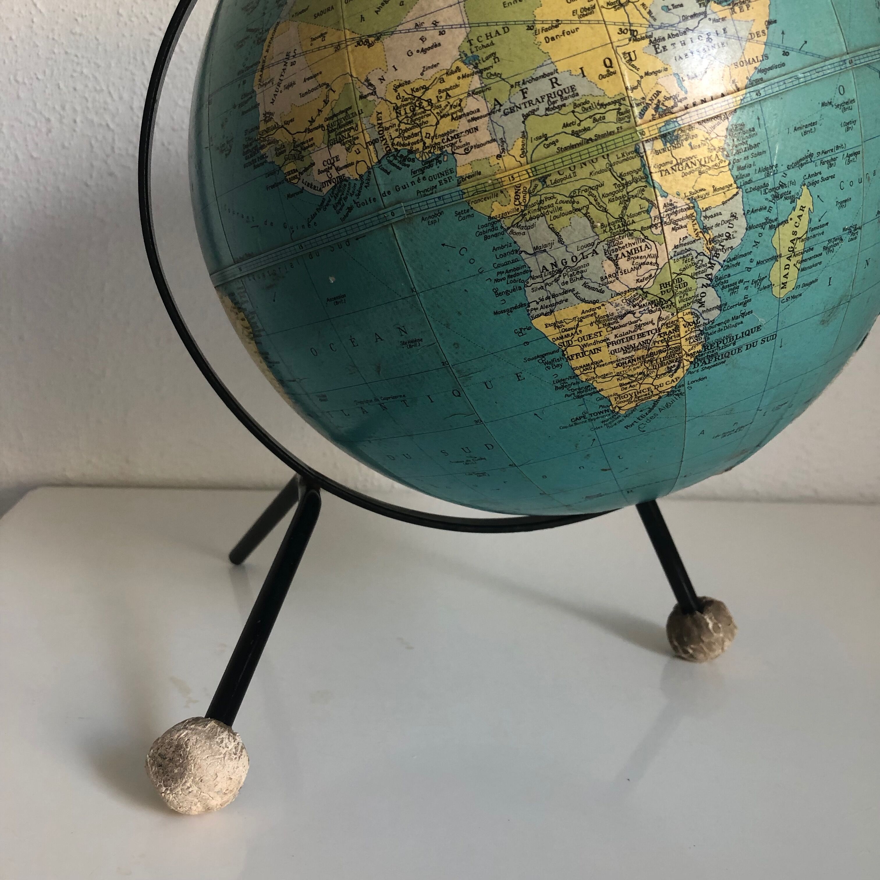 Globe vintage 1961 terrestre tripode Taride - 31 cm