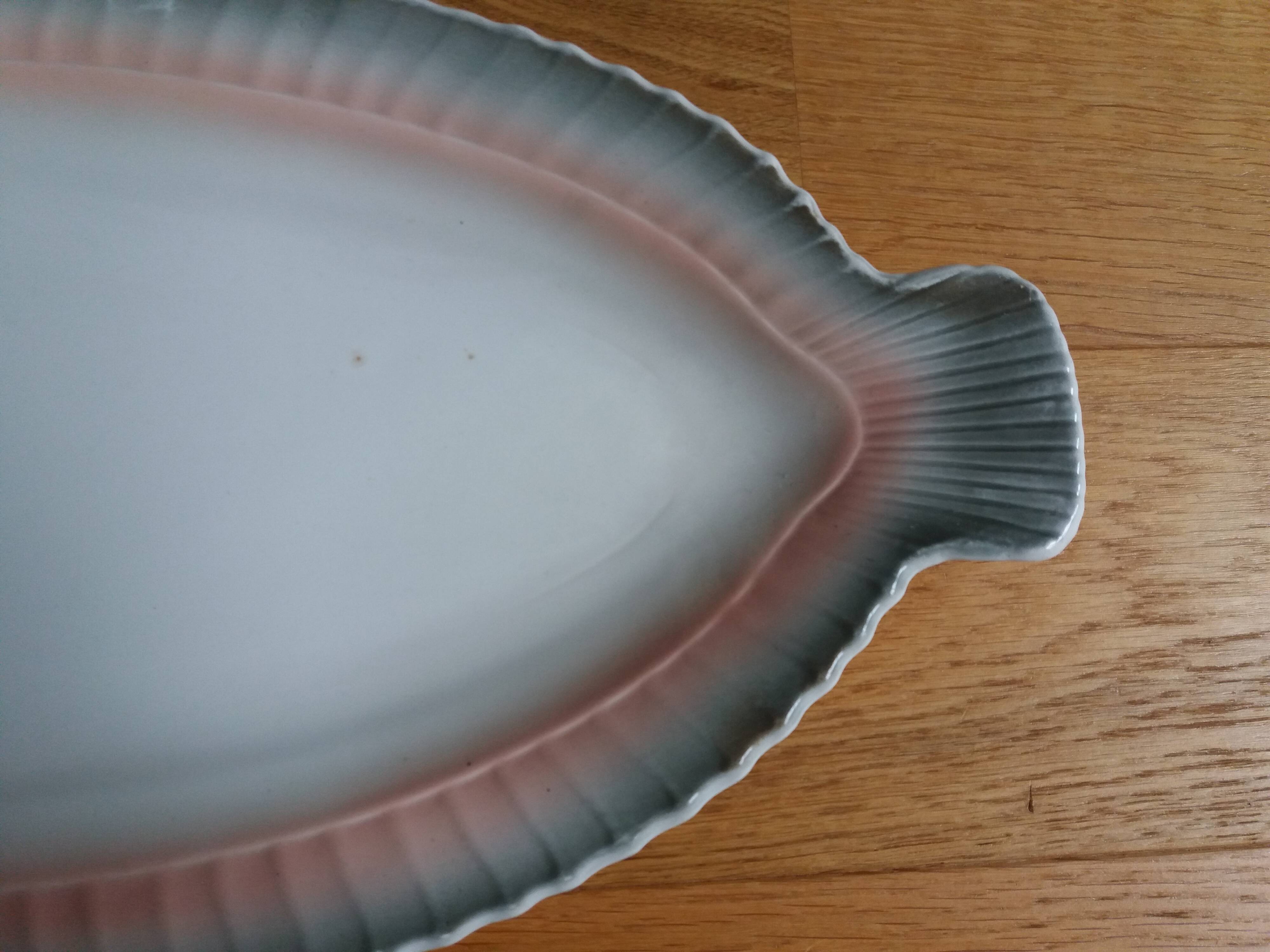 Digoin Sarreguemines zoomorphic fish dish