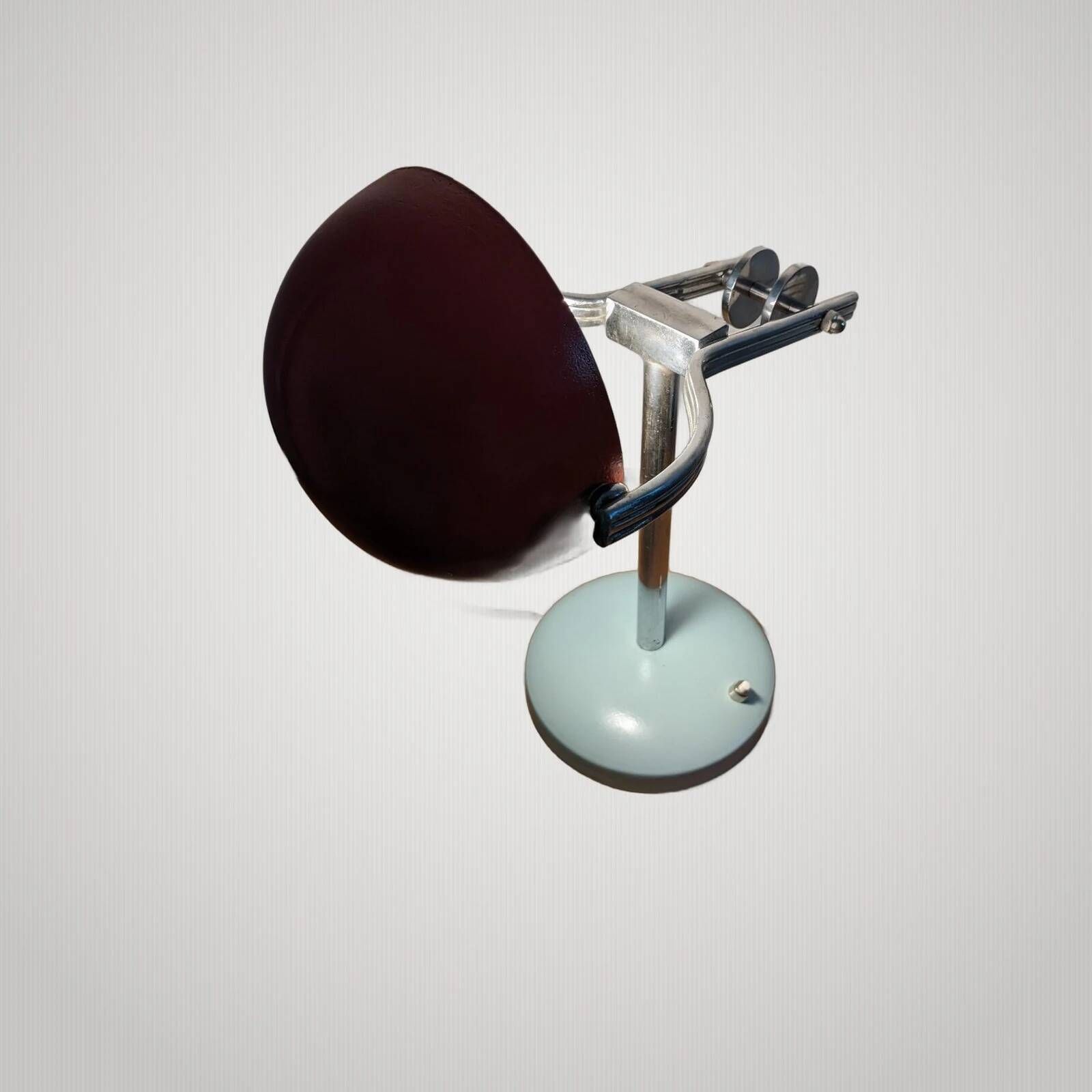 Vintage lamp 1950 Gino SARFATTI arte luce .. Vintage table lamp in mauve