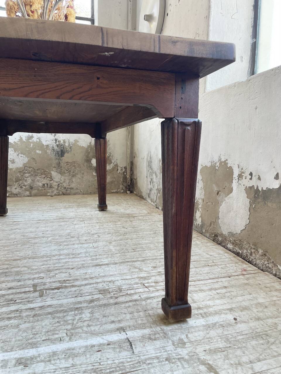 Solid oak farmhouse table 185cm