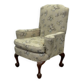 Fauteuil anglais Chippendale en noyer des années 1930