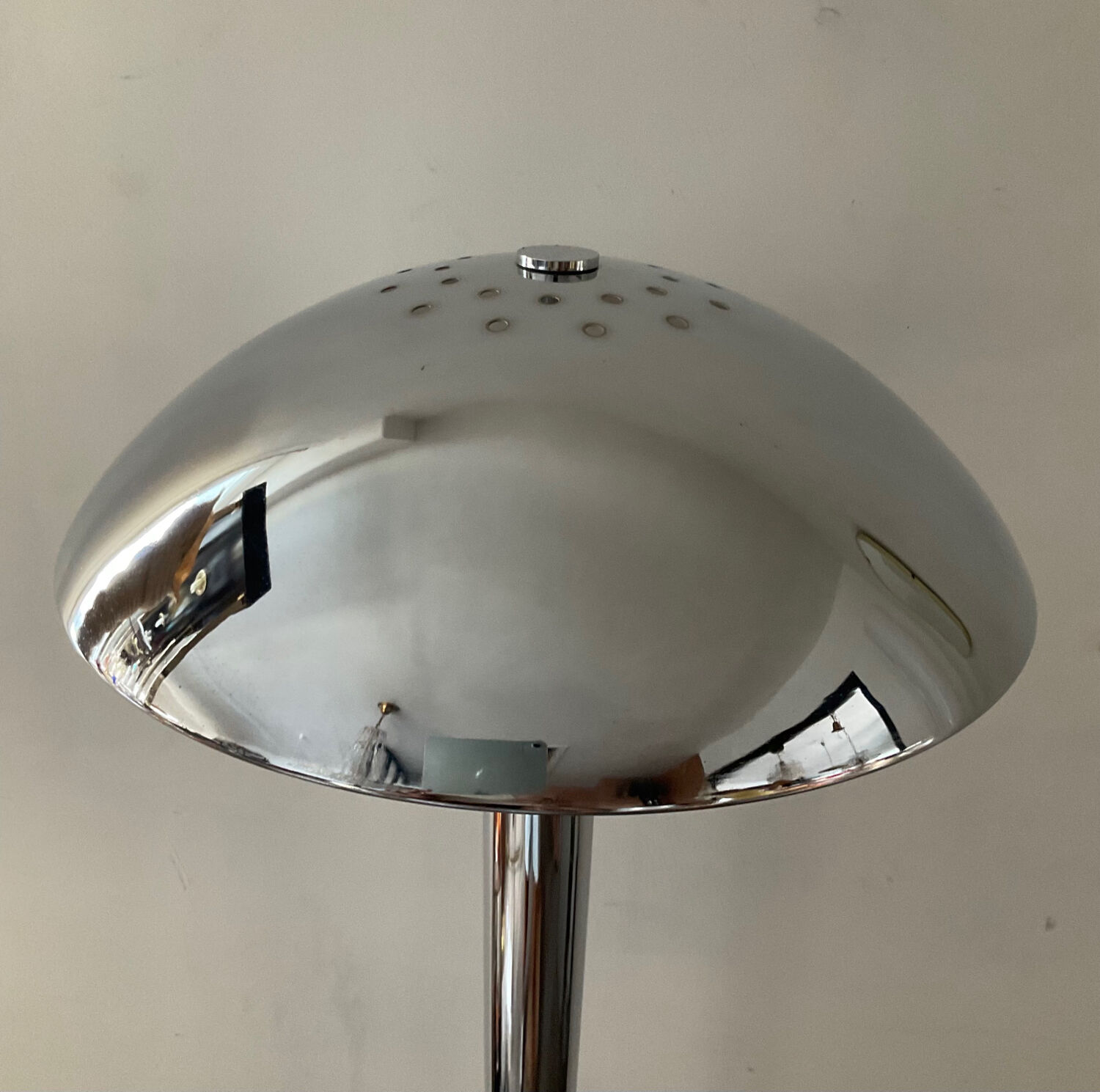 Vintage chromed metal floor lamp from the 60s-70s