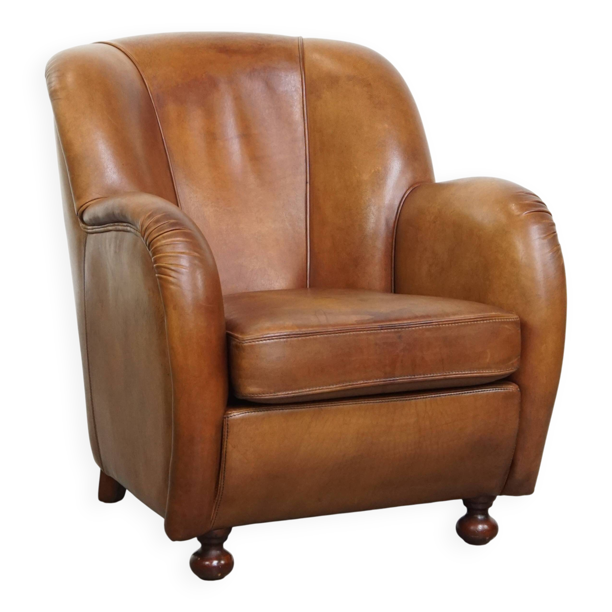 Design Armchair Made from High-Quality Sheepskin Leather
