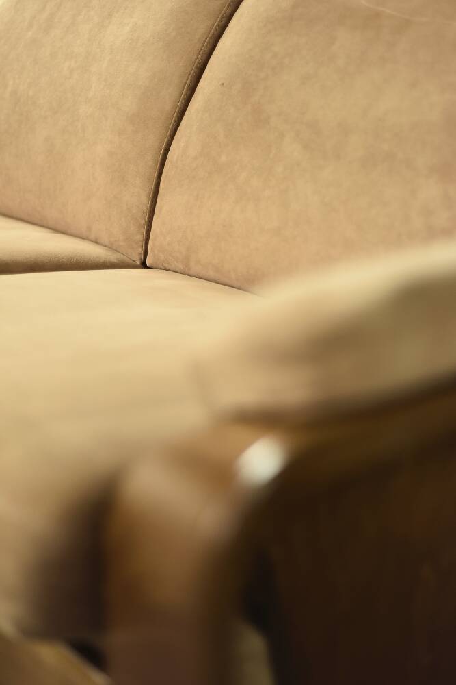 Modern Norwegian mid-century two-seater sofa, low-back loveseat Stressless Pegasus by Ekornes.