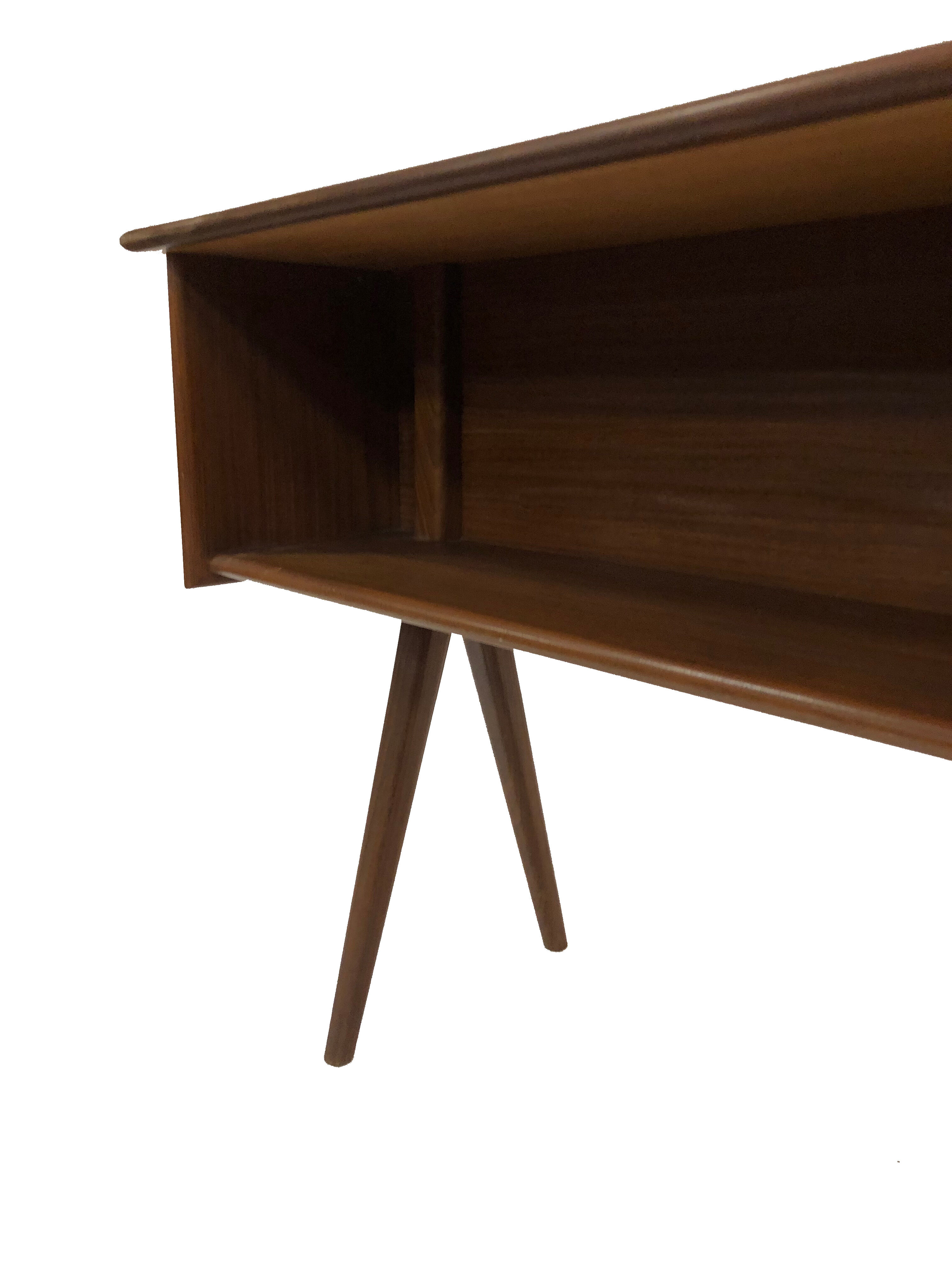 Vintage design desk Mid Century Danish Tijsseling