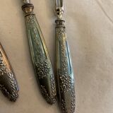 12 rib sleeves. Solid silver-filled handles. France