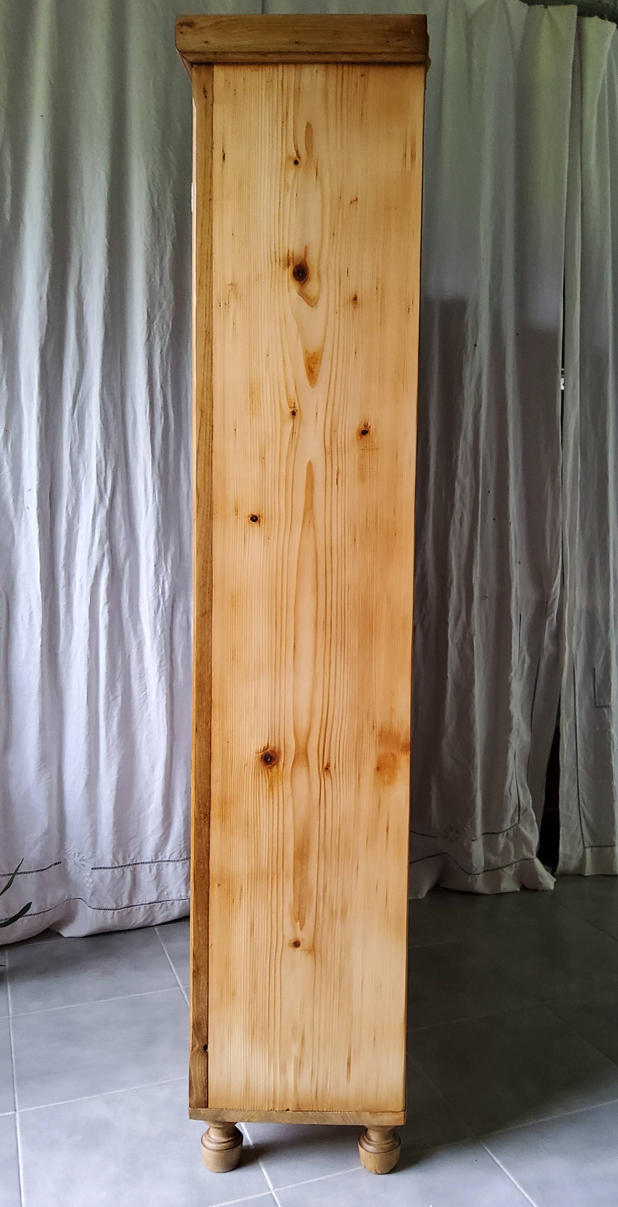 Glass-fronted bookcase