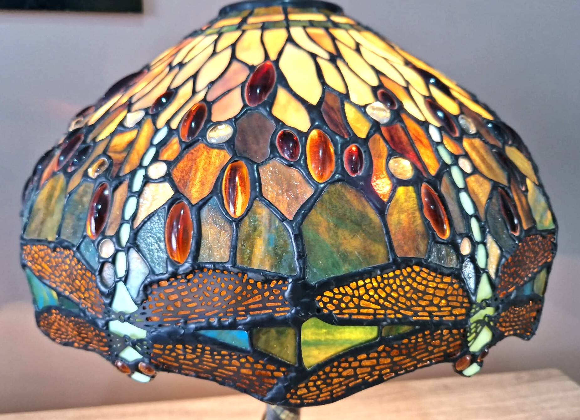 Tiffany style table lamp - Iconic "Dragonfly" model (Dragonflies)