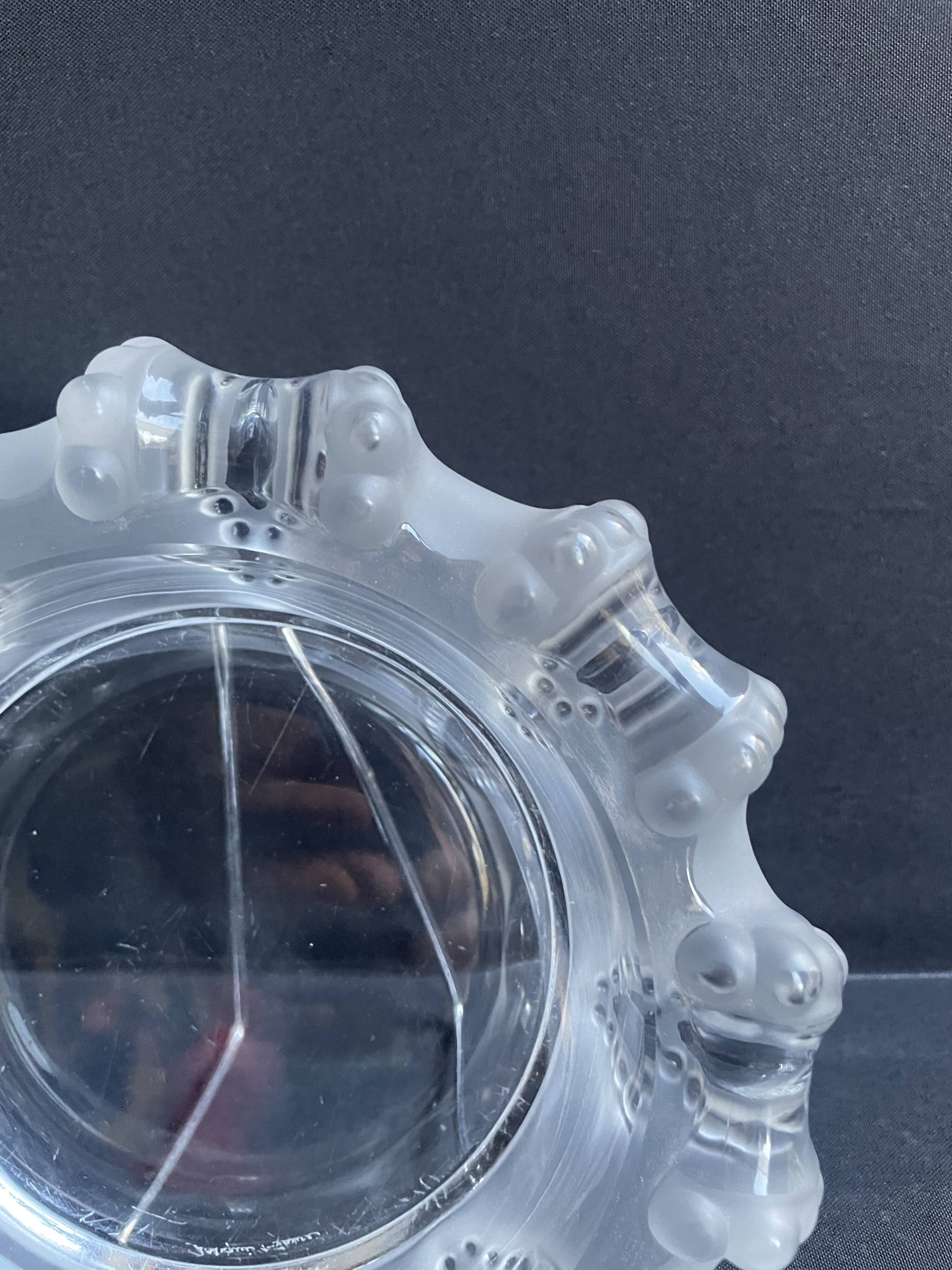 Large Lalique ashtray “Cannes” model