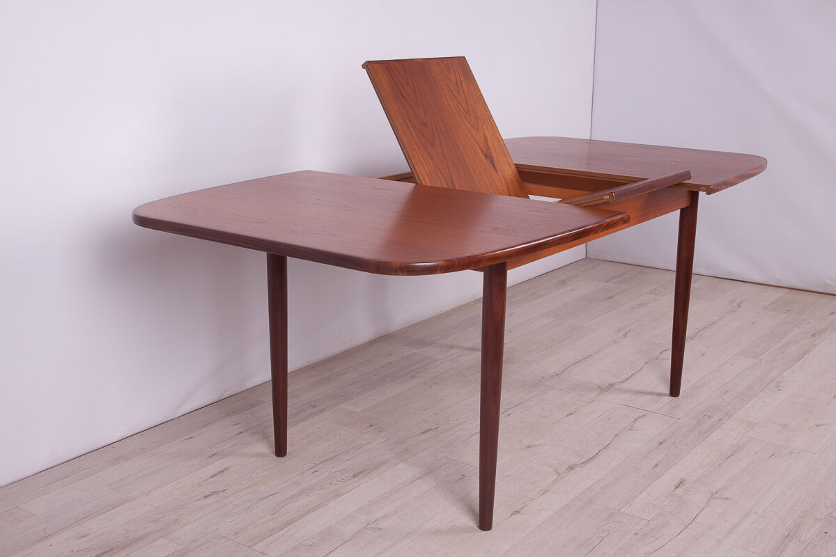 Mid-Century Teak Dining Table from G-Plan, 1960s