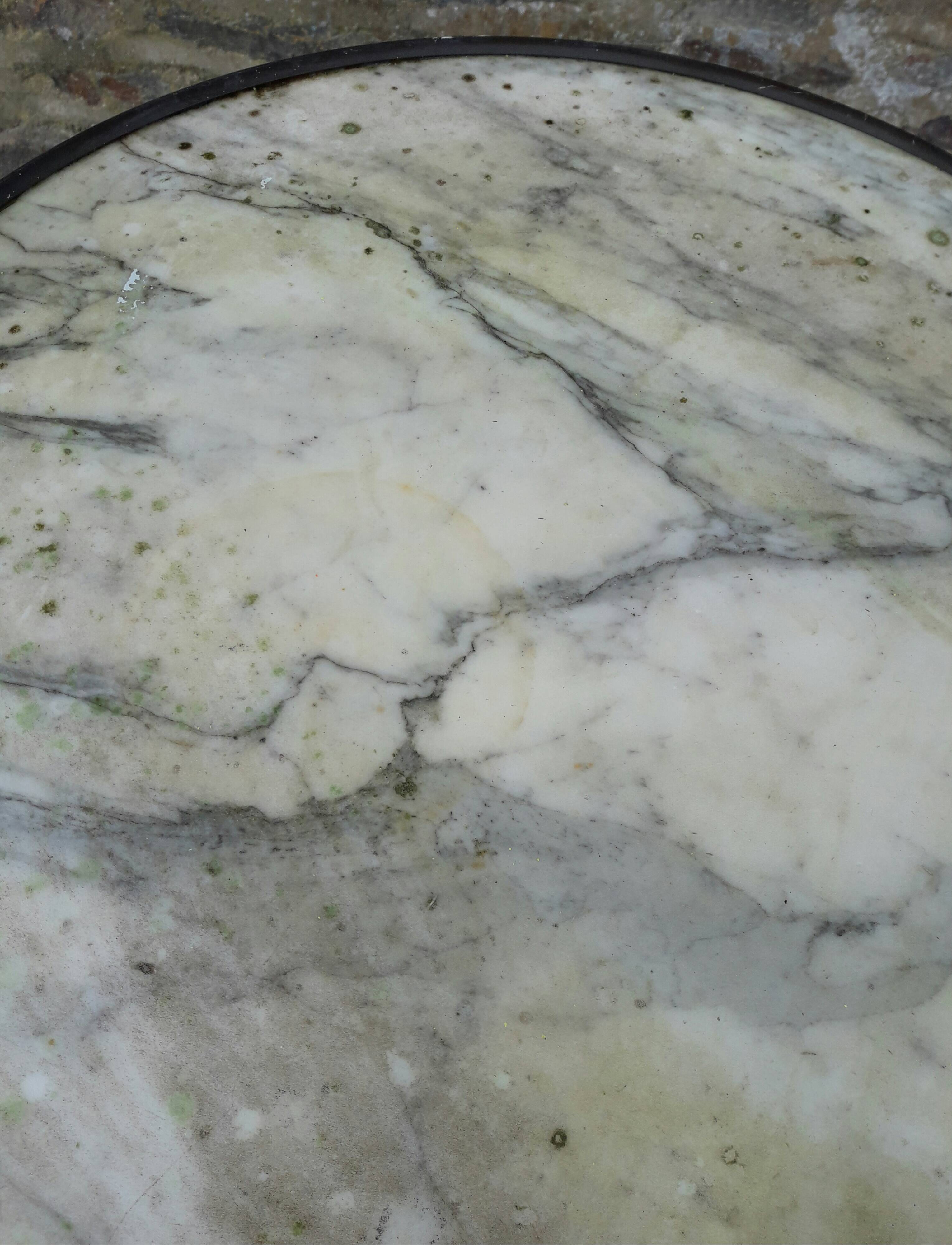 Parisian bistro pedestal table in cast iron and marble