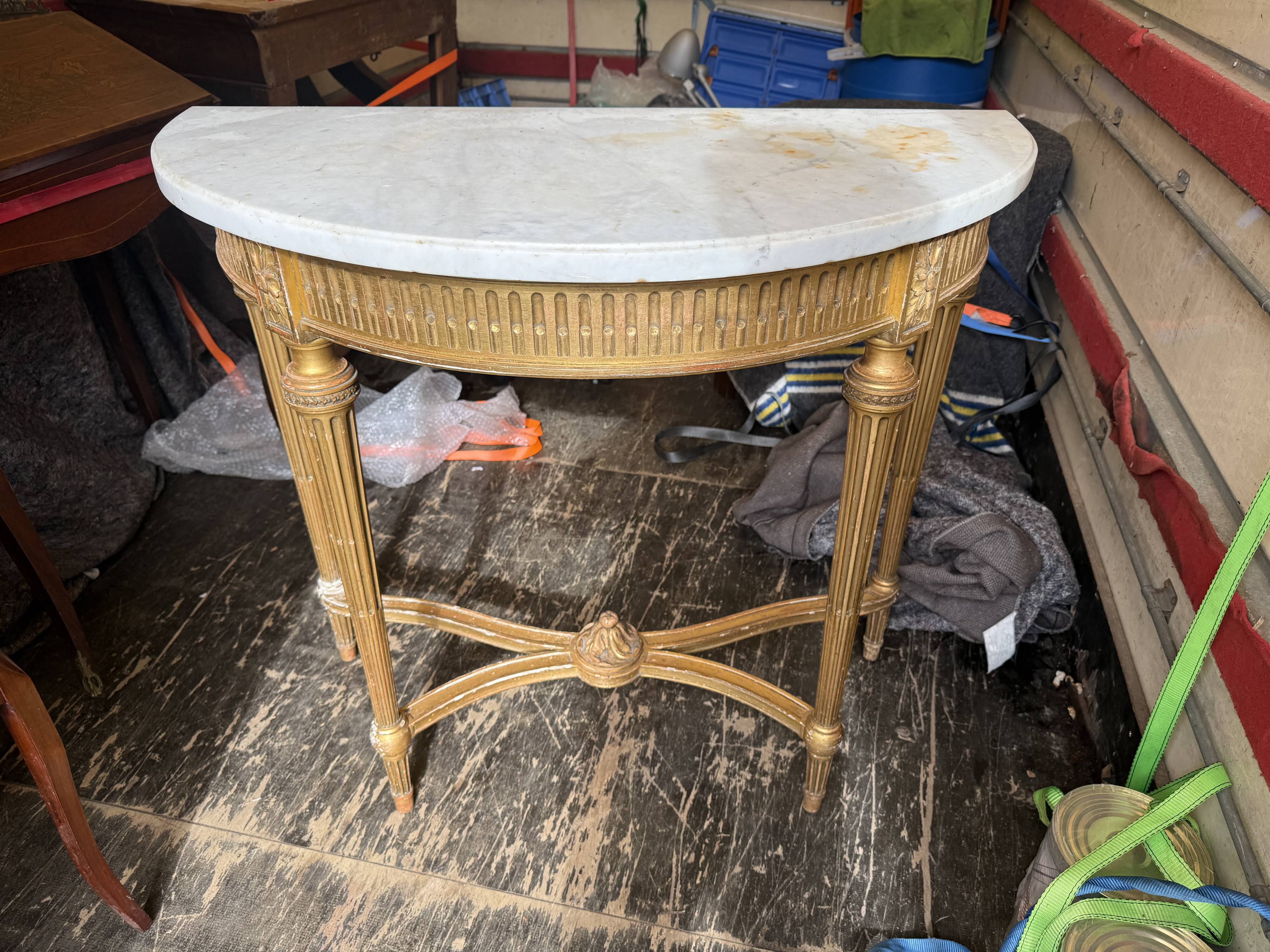 Console louis xvi estampille au fer chaud bardie