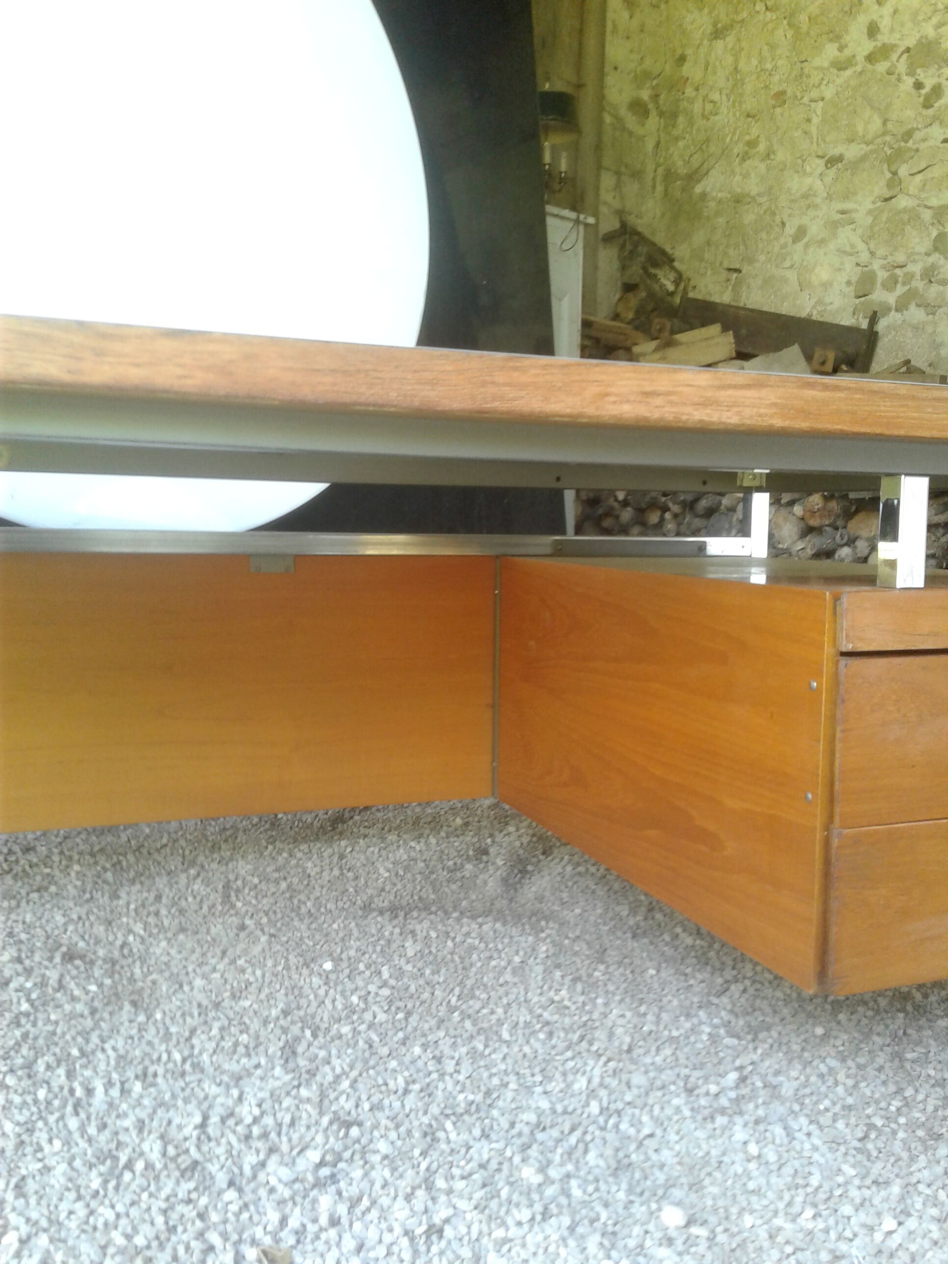 Georges Frydman EFA desk