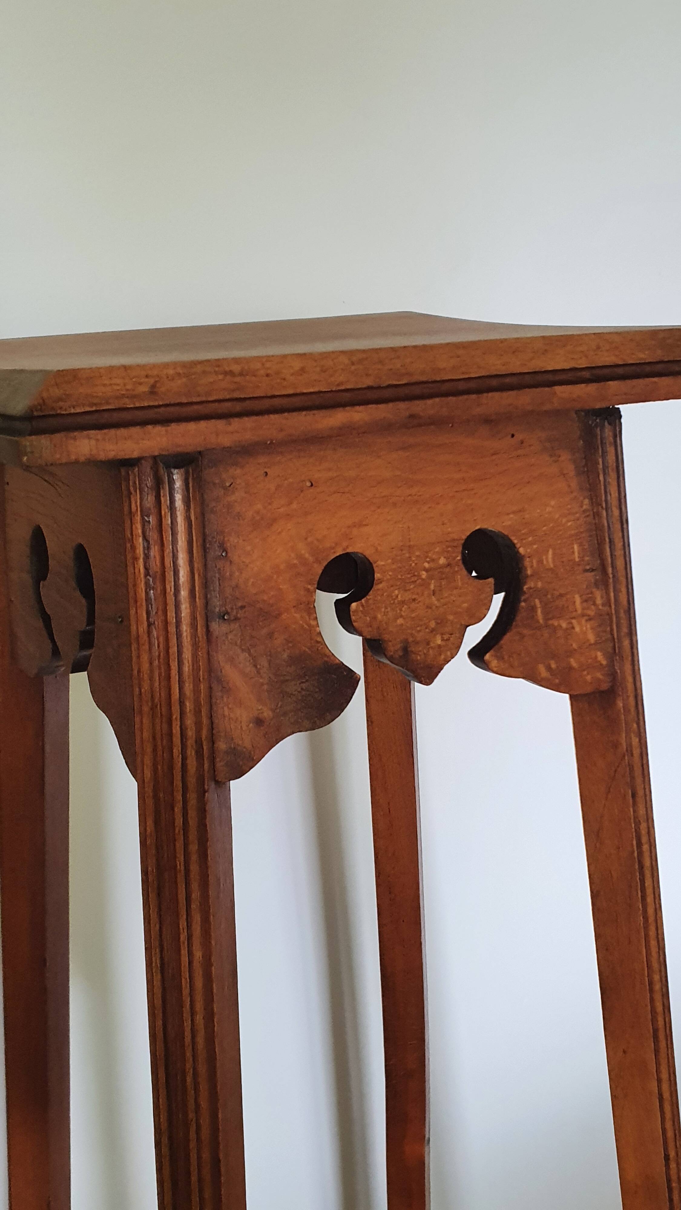 Art deco high fifth wheel