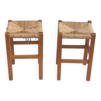 2 square stools in solid wood and straw