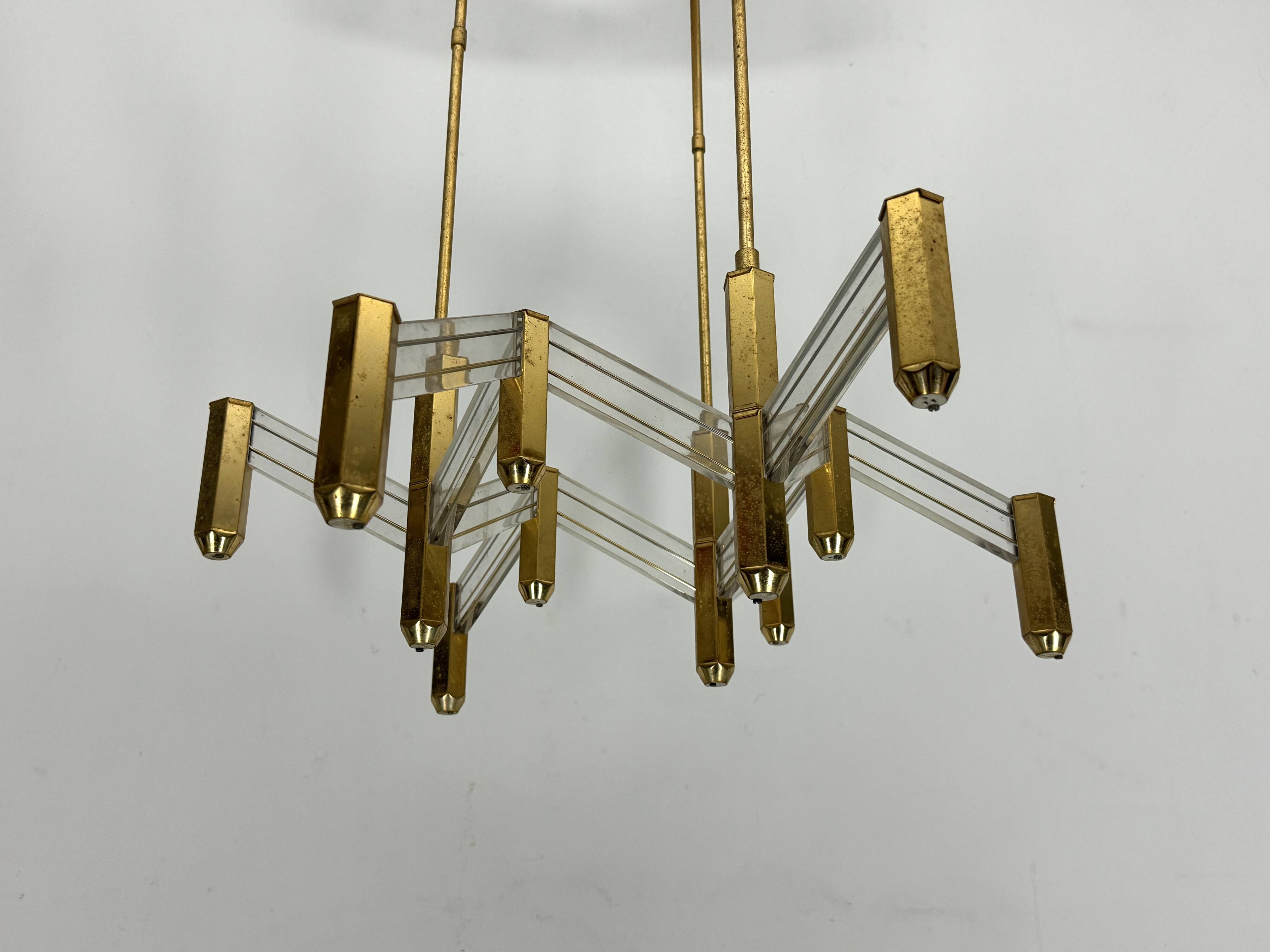 Vintage Italian brass and perspex chandelier by Zeroquattro from 70s