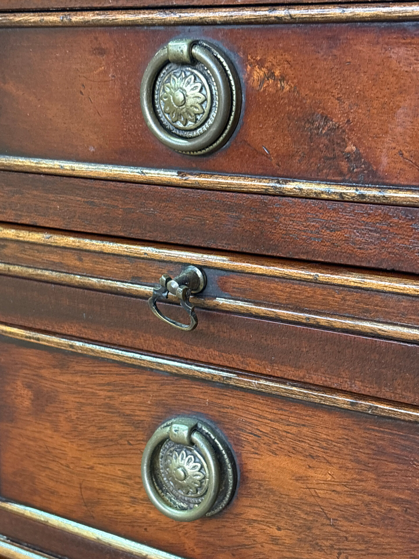 English mahogany sideboard with numerous drawers – sliding top