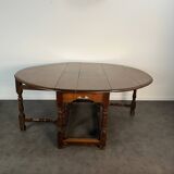 18th-century oak Gateleg drop-leaf dining table
