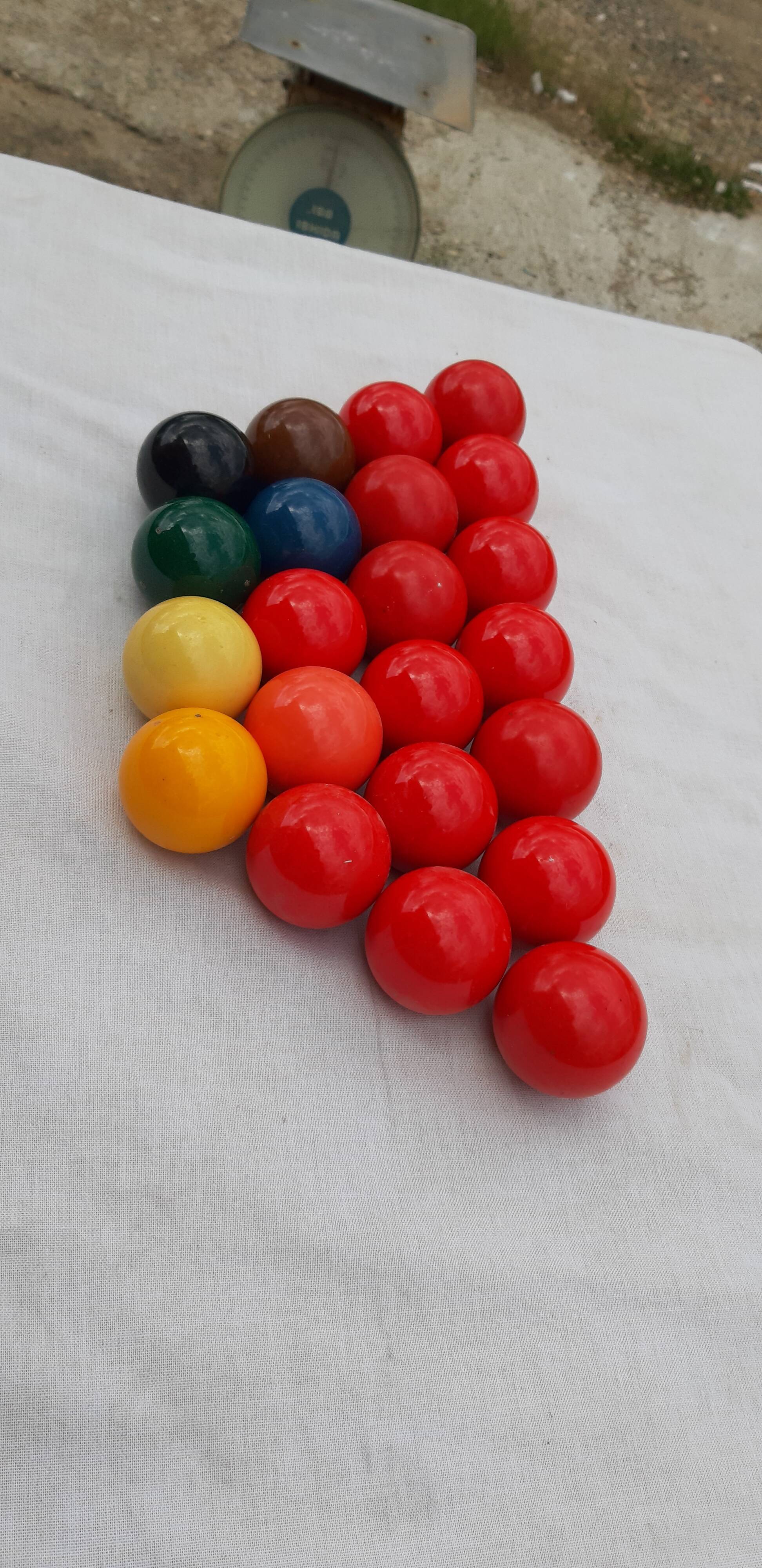 English Billiard Balls