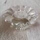 Lot de deux bougeoirs cristal formes différentes