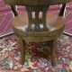 Fauteuil de bureau vintage en bois et cuir marron clouté