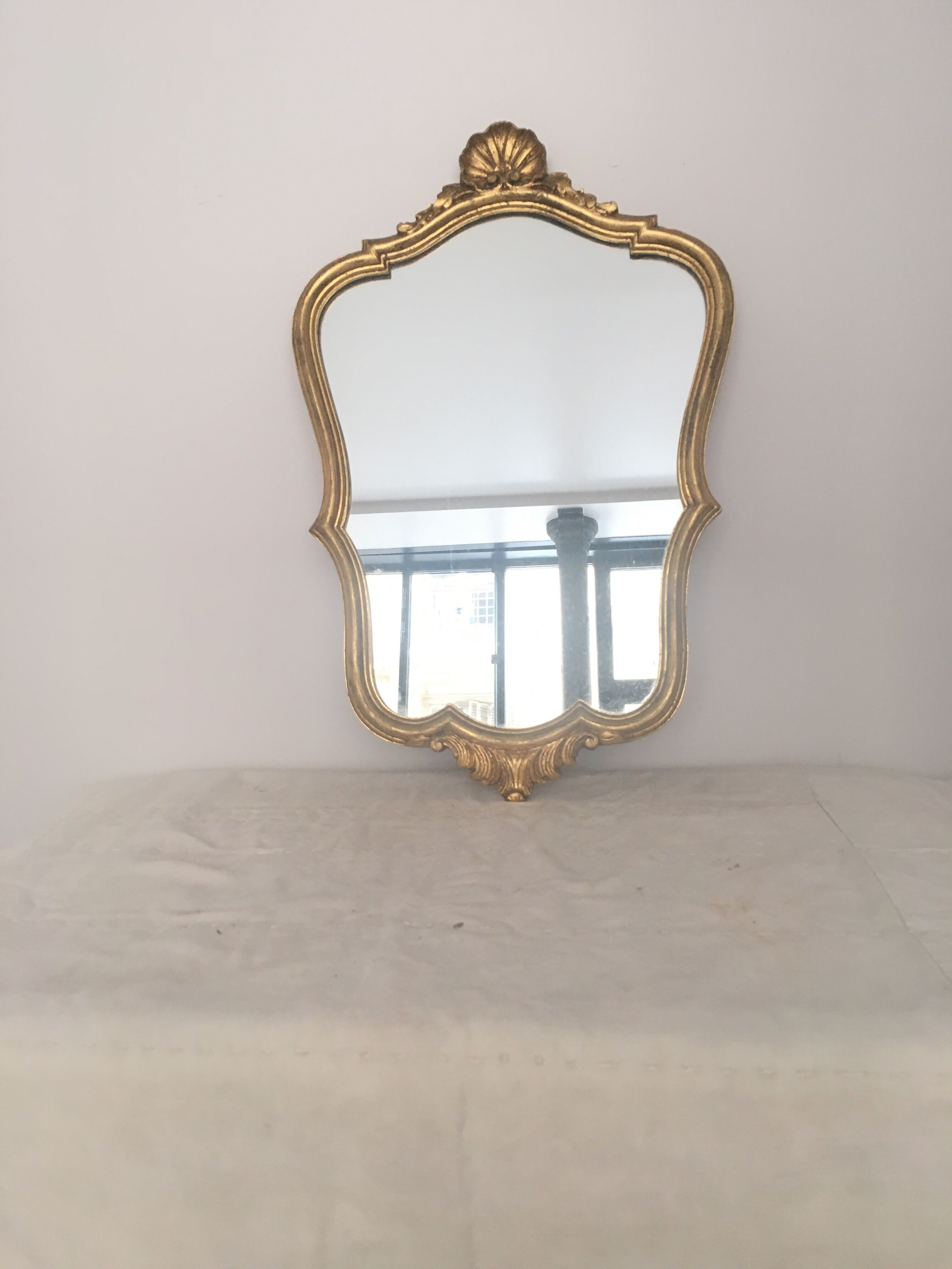 Golden mirror 52x32cm