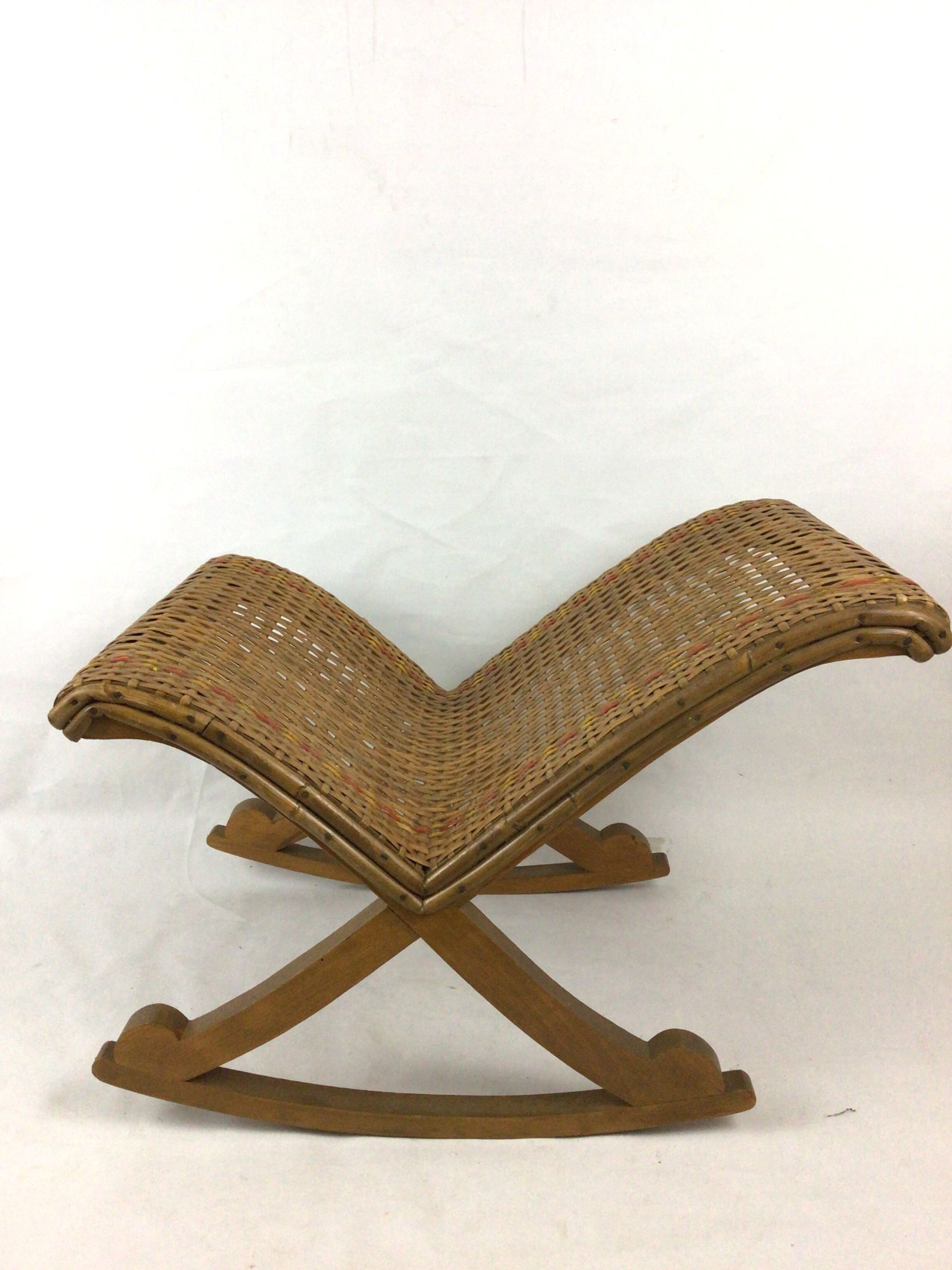 Vintage rattan rocking footrest