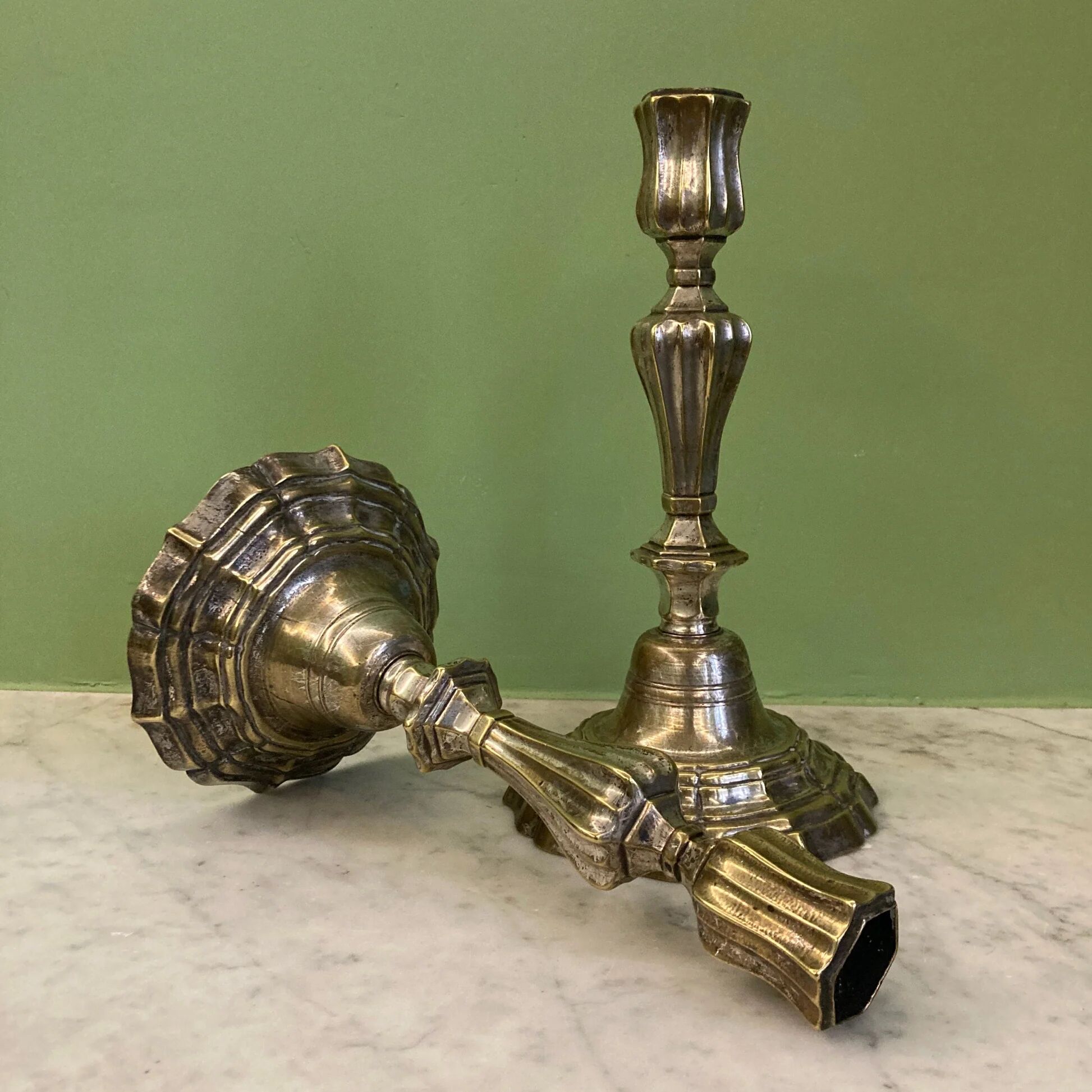 Pair of silver-plated bronze candlesticks from the 18th century. | Candle holders | Candelabrum