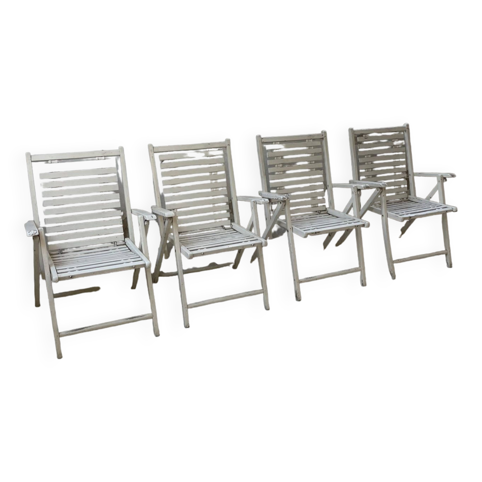 4 white wooden garden chairs