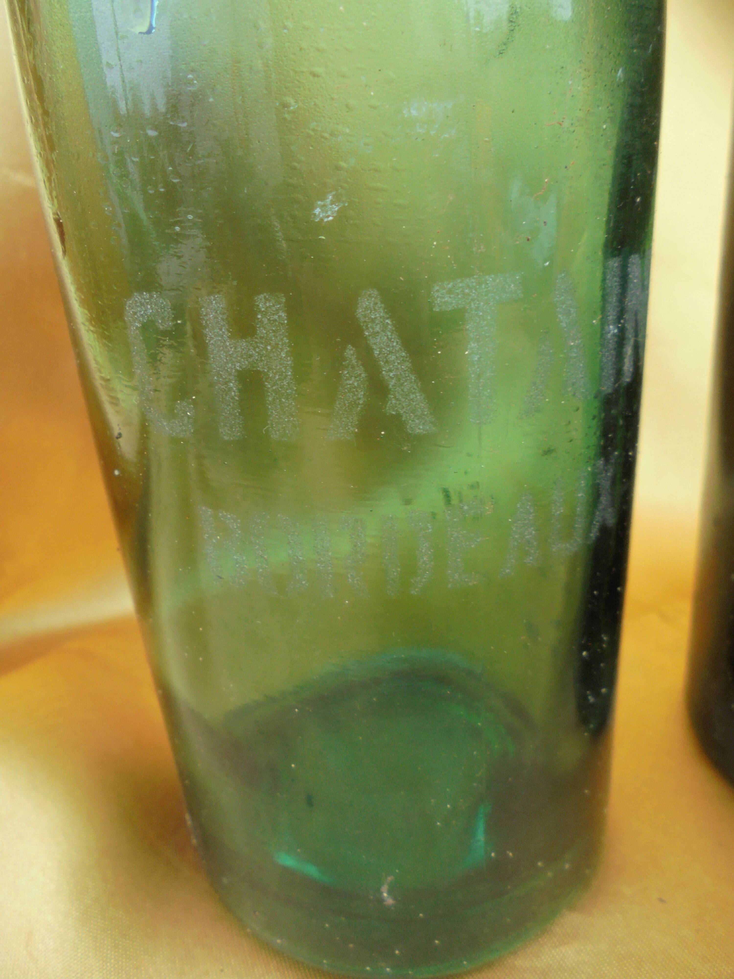 3 old bottles of biere brasserie chatain Bordeaux