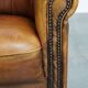Fauteuil club en cuir de mouton