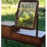 Coiffeuse scandinave