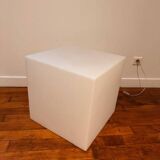 LUMINOUS INDOOR CUBE
