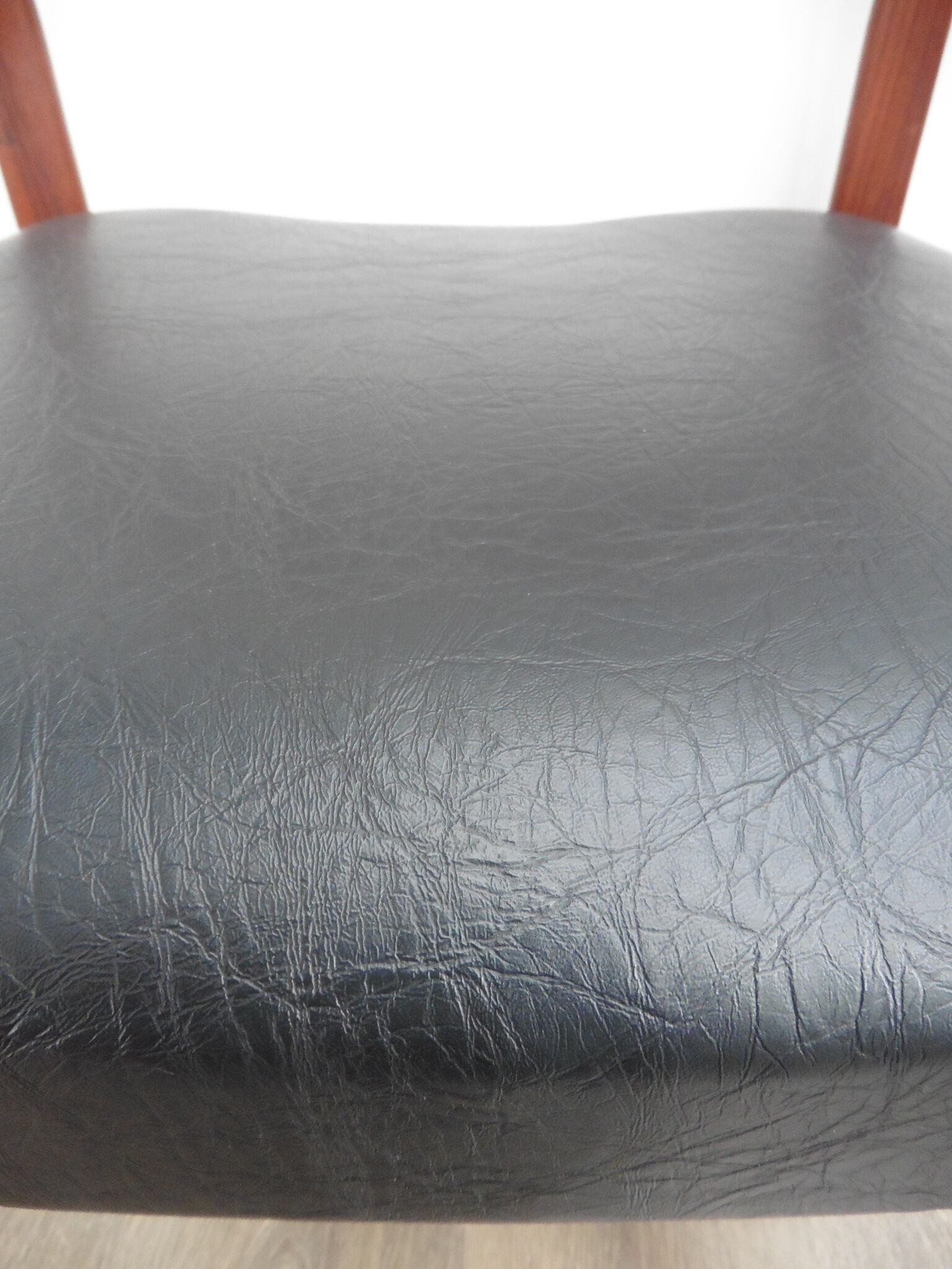 Pair of chairs Niels Otto Møller